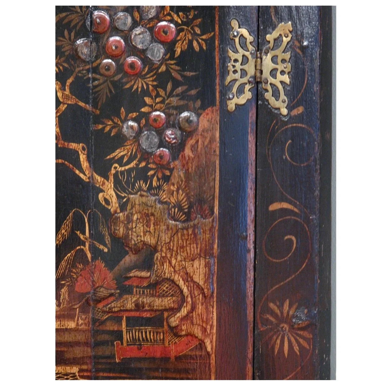 George-II-Black-Japanned-Hanging-Corner-Cabinet (1)