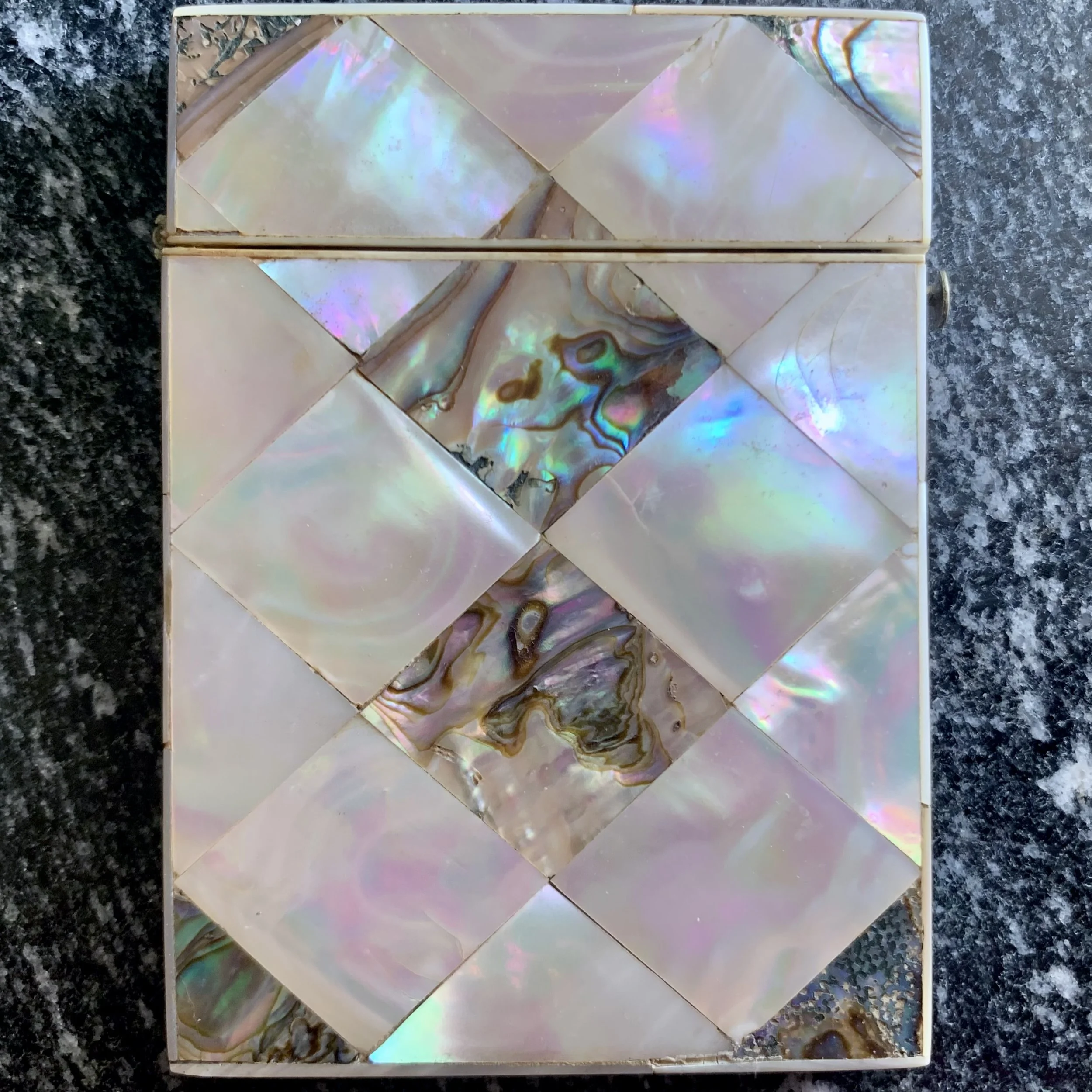 Mother of Pearl and Abalone Diamond Pattern Marquetry Card Case