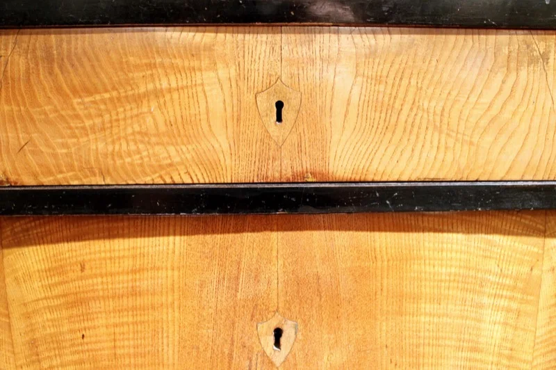 Biedermeiercommode5.jpg
