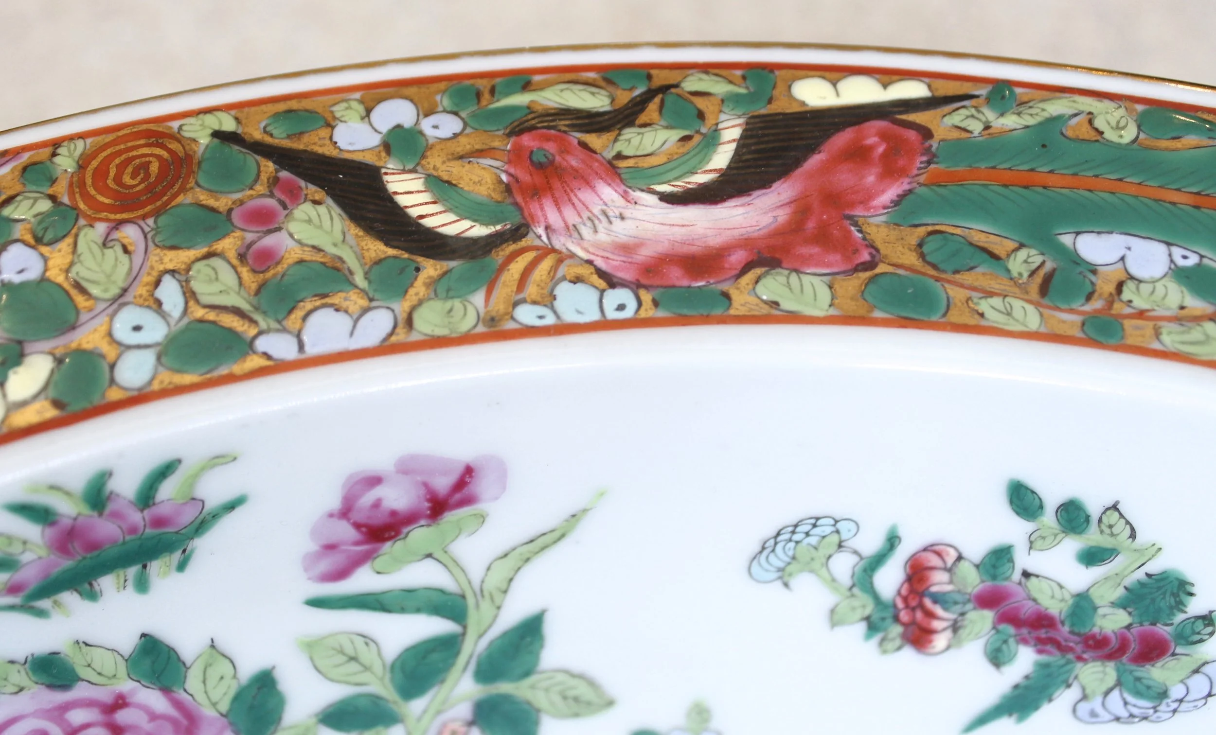 Large Rose Mandarin Basin with Dragon Decorated Rim