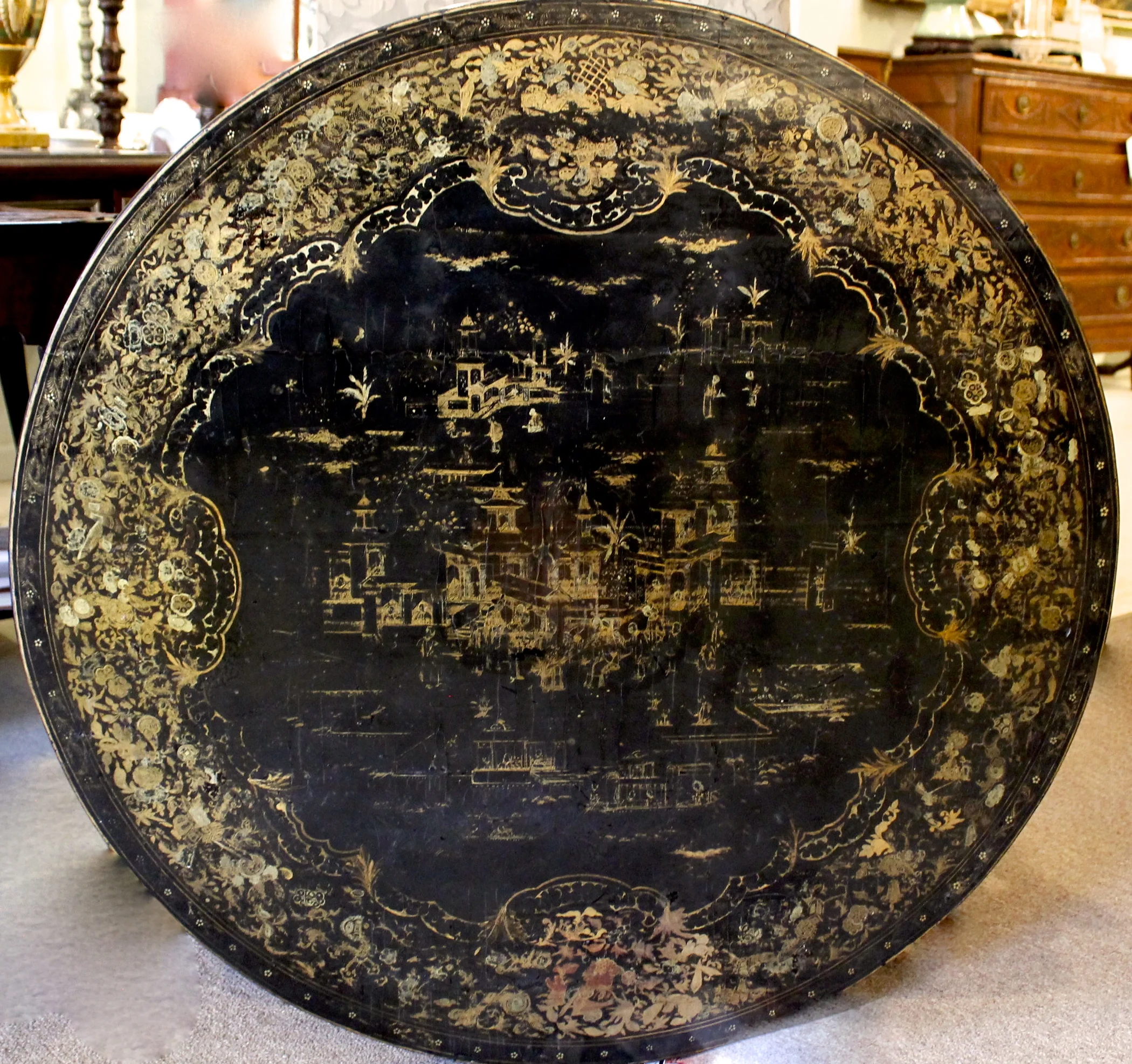 Chinese Export Black and Gilt Lacquer Tilt Top Table, 19th Century