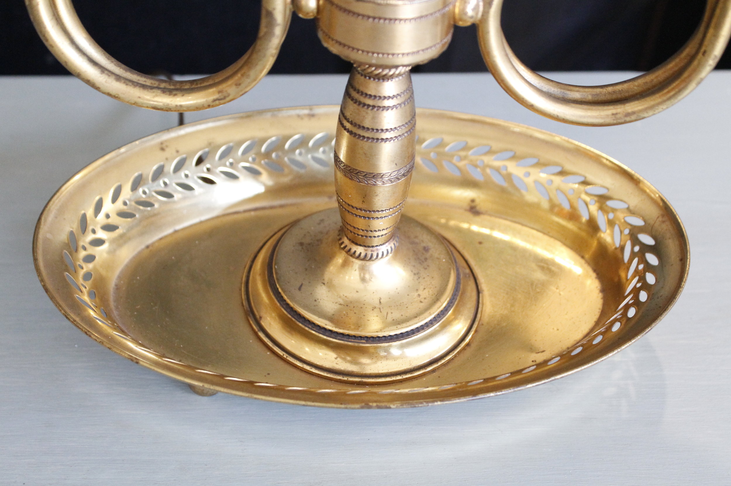Restauration Style Oval Lacquered  Brass Bouillotte Lamp with Hunting Horns