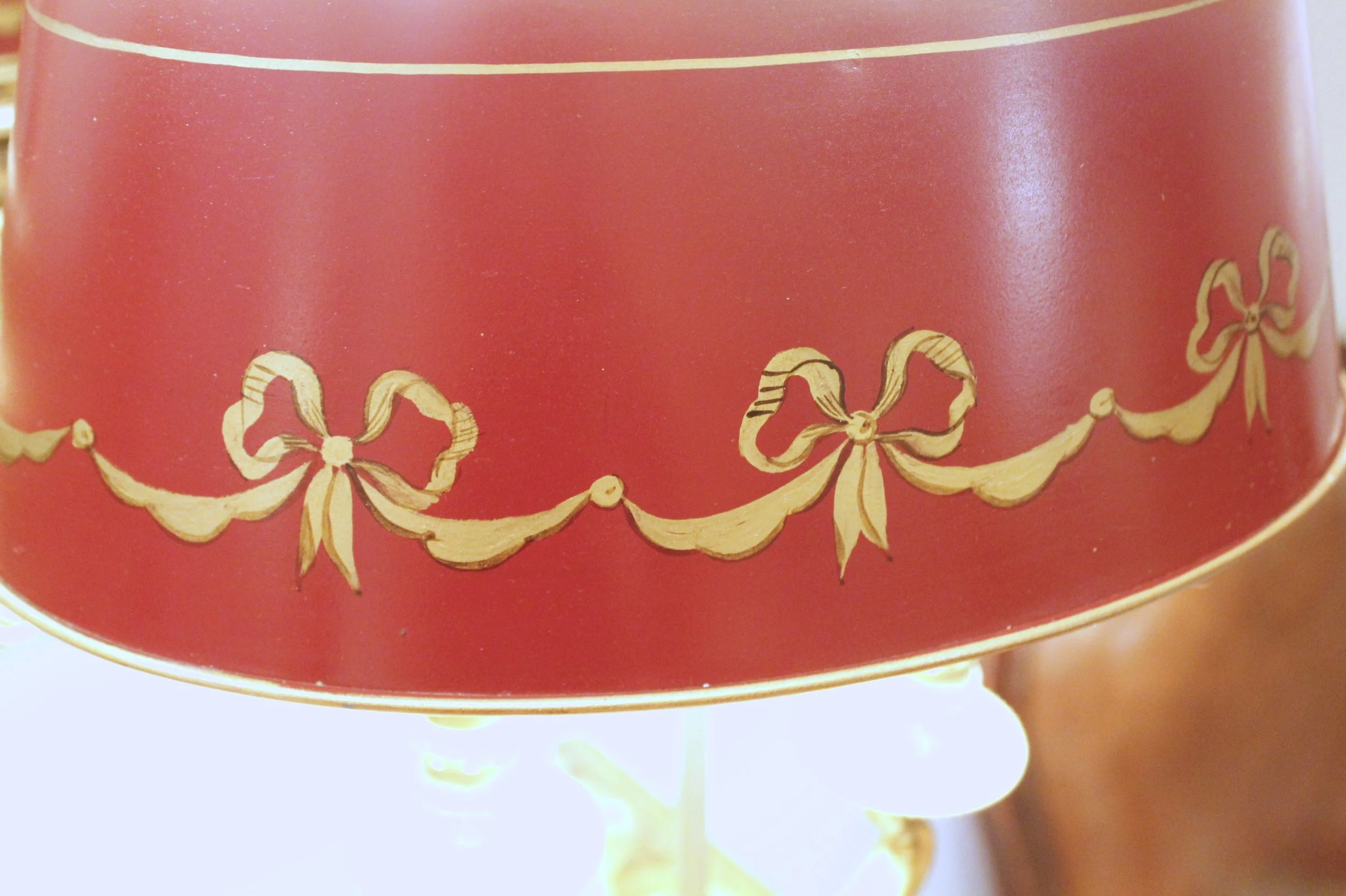 Louis XVI Style Bouillotte Lamp with Oval Shade