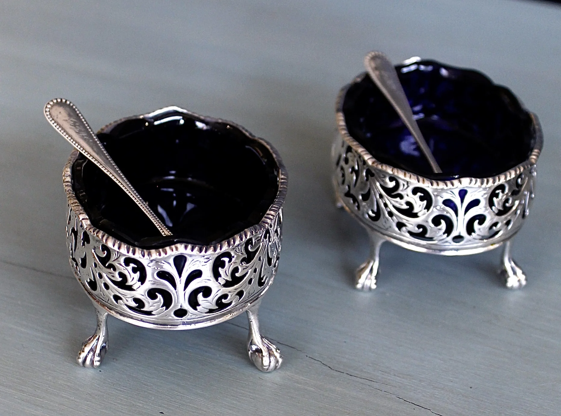 English George III Period Sterling Salt Cellars, David and Robert Hennell