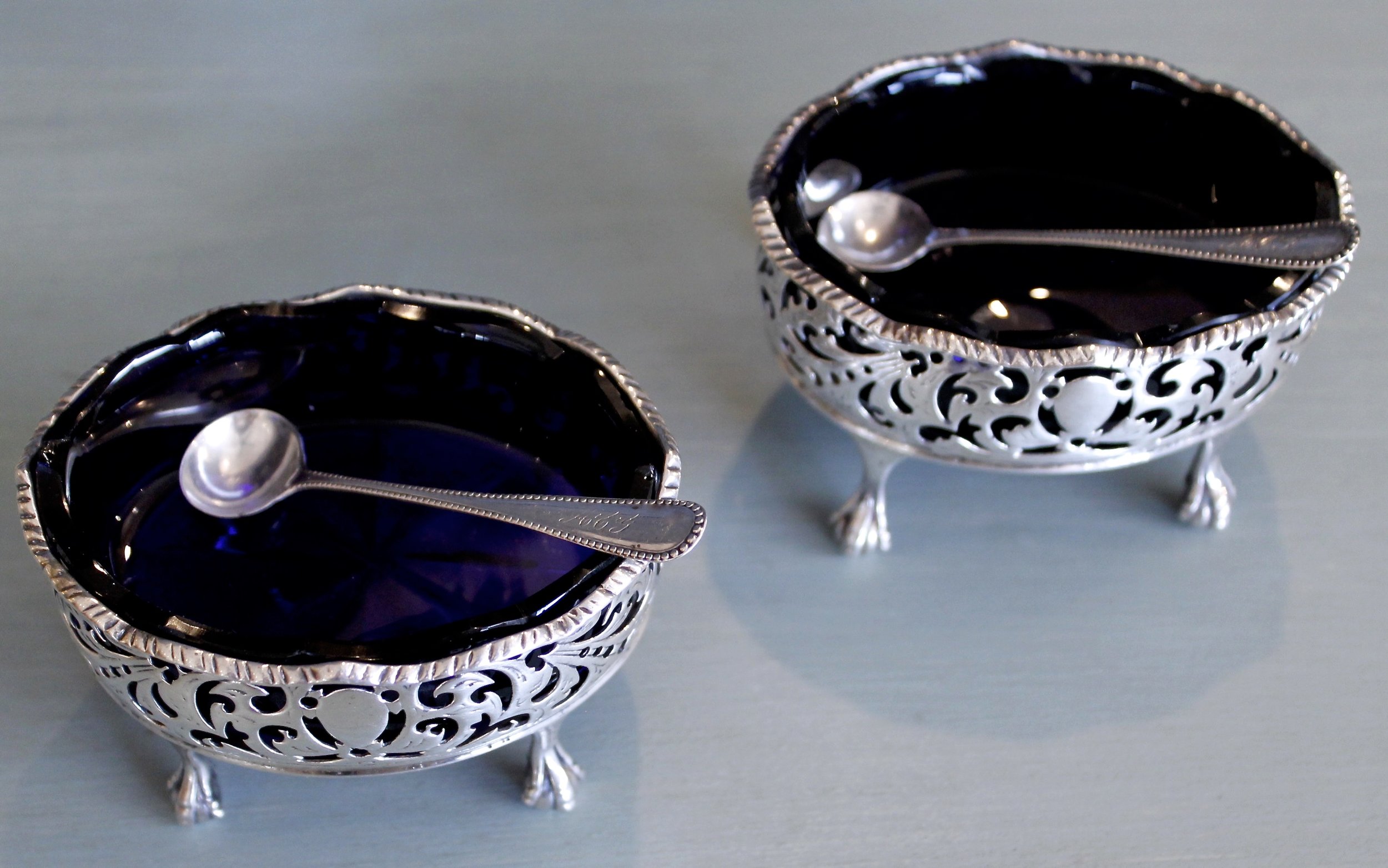 English George III Period Sterling Salt Cellars, David and Robert Hennell