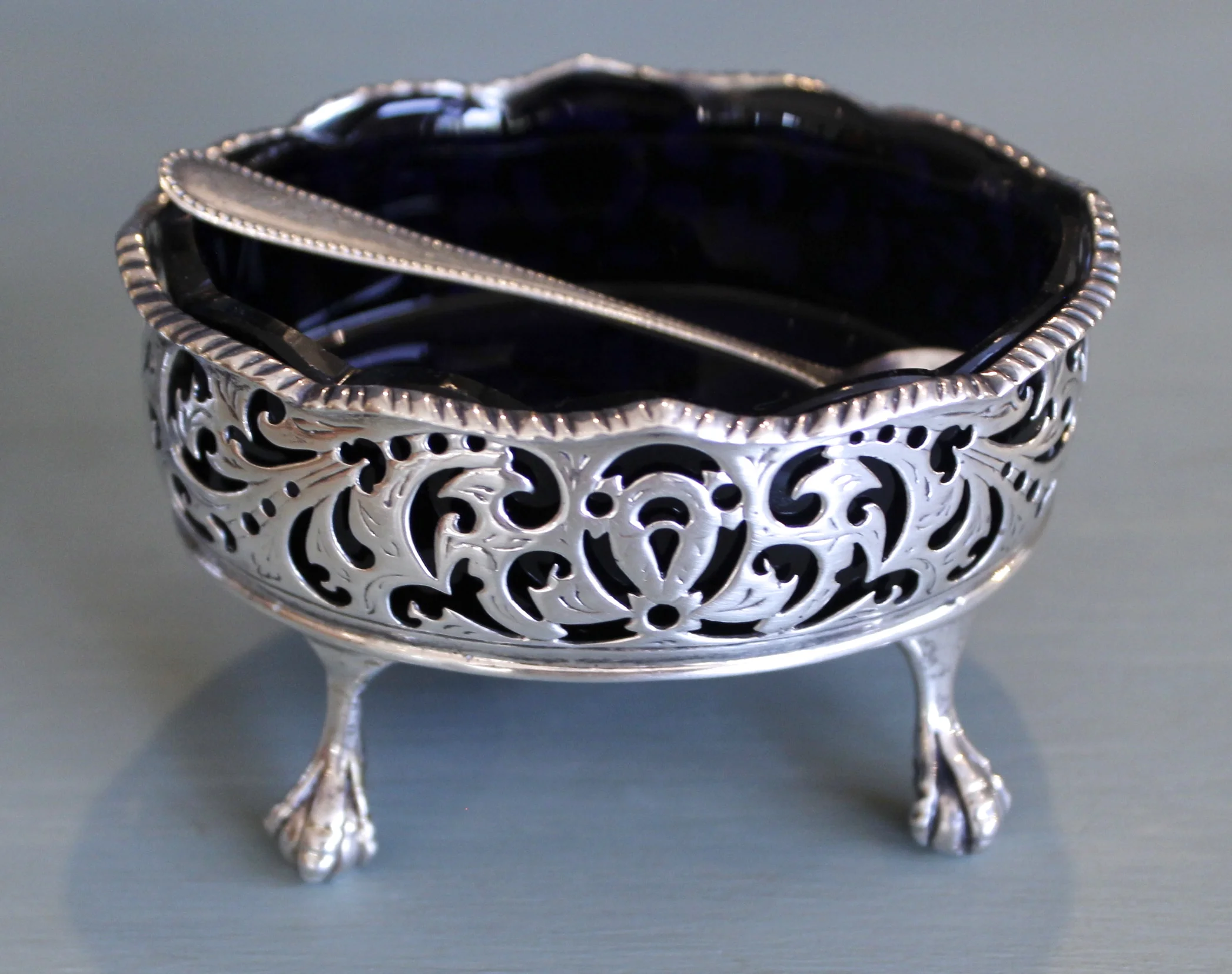 English George III Period Sterling Salt Cellars, David and Robert Hennell