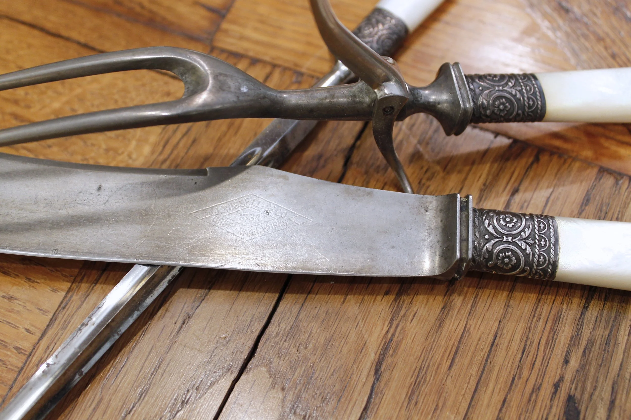  American Carving Set, Mother of Pearl Handles