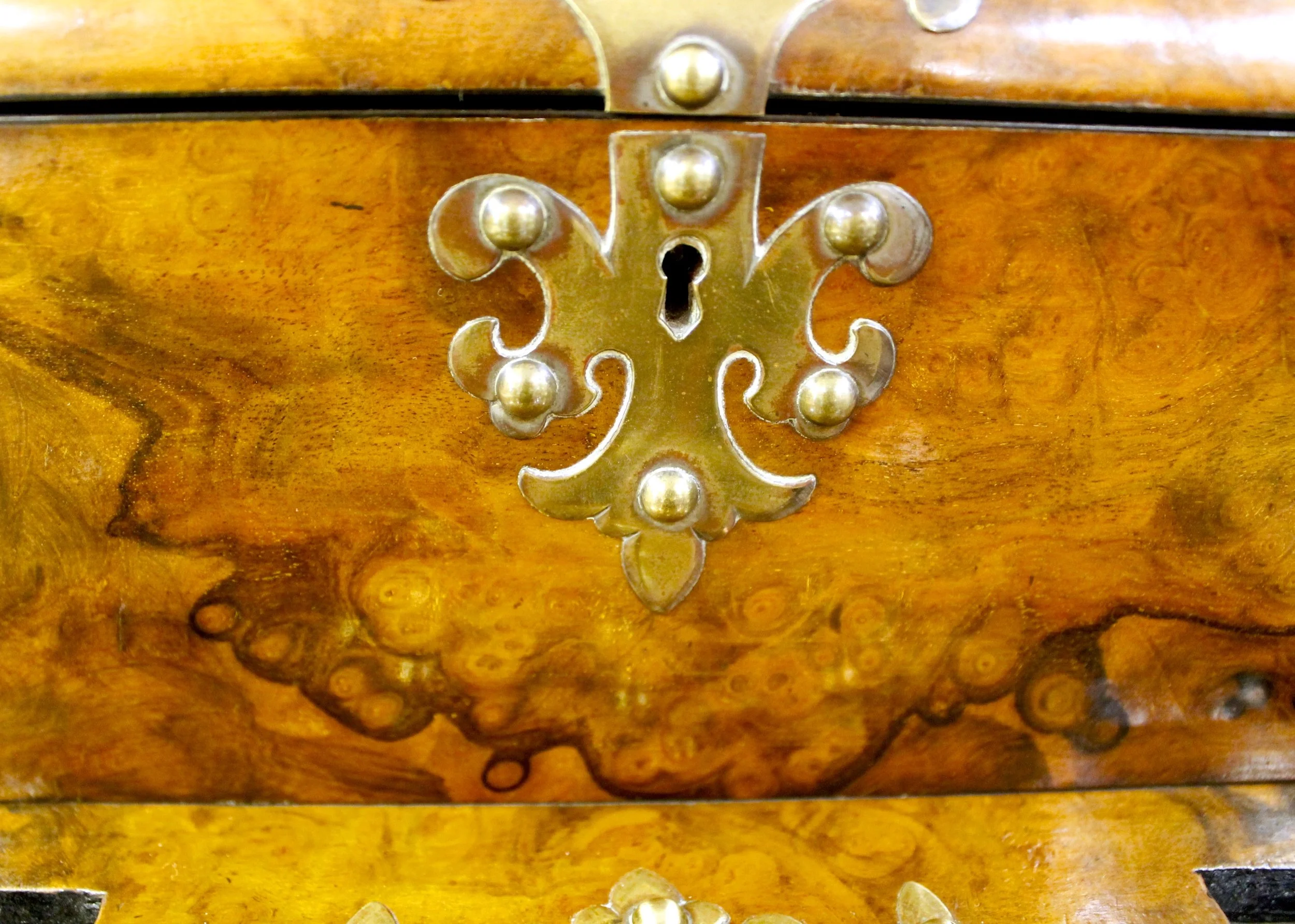 English Burl Walnut Letterbox Standish with Brass Mounts