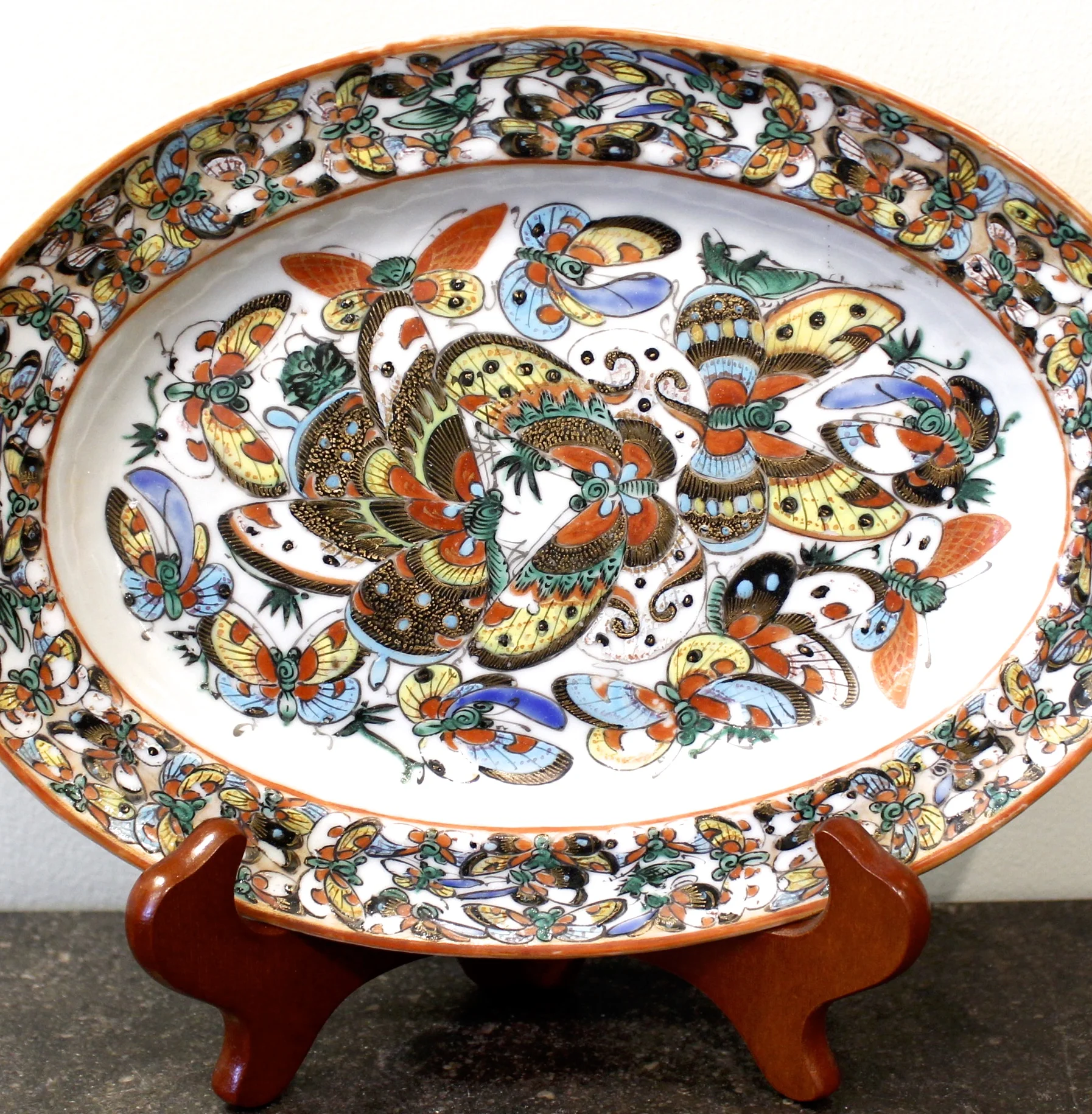 Chinese Export Thousand Butterfly Oval Porcelain Platter