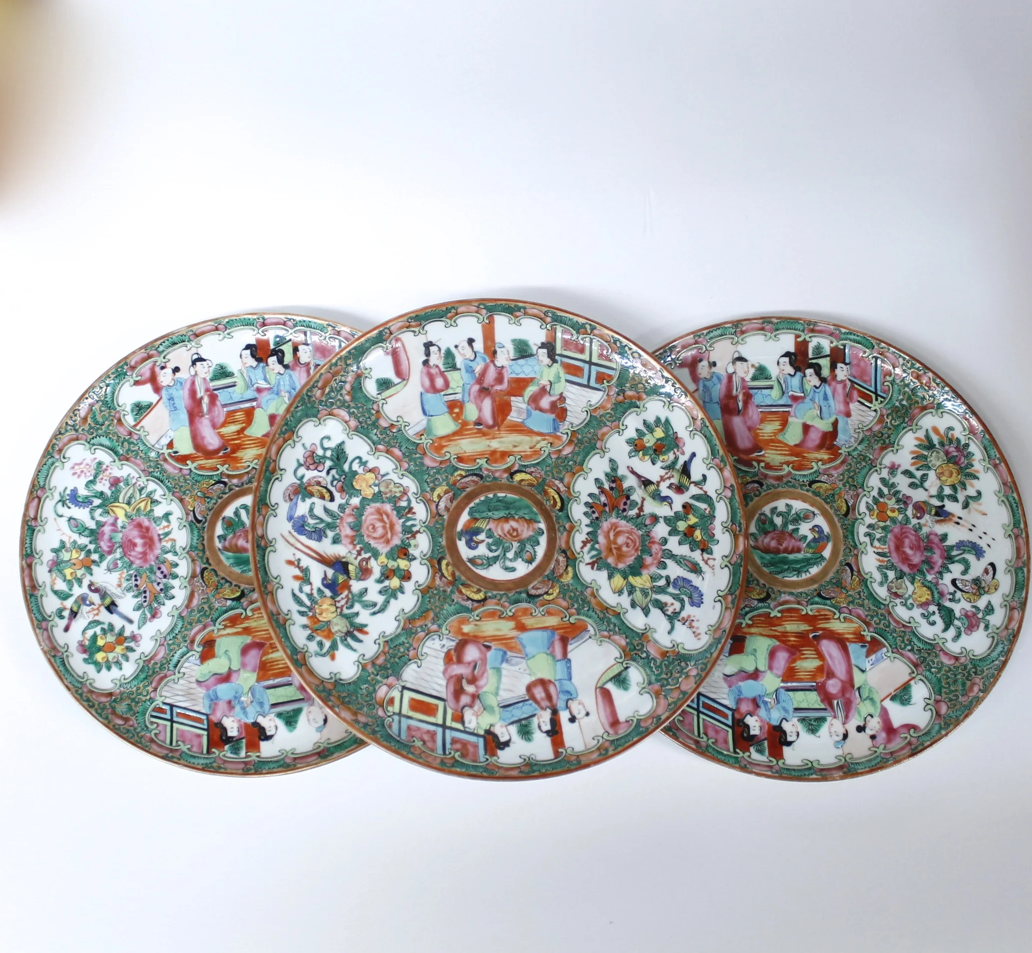 Six Fine Rose Medallion Dinner Plates