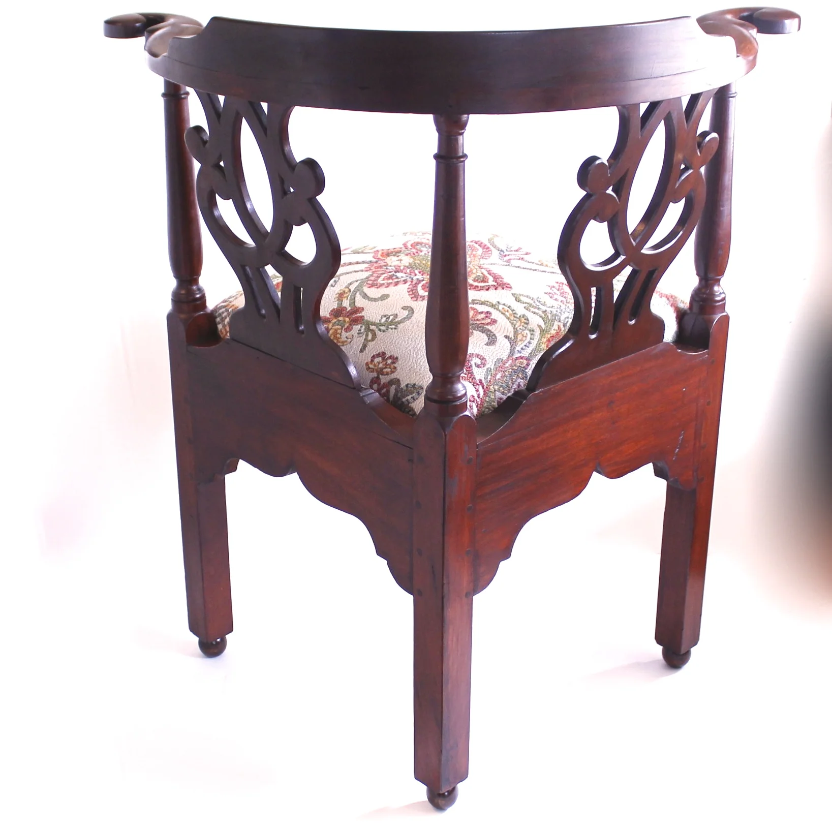 American 18th Century Mahogany Corner Chair