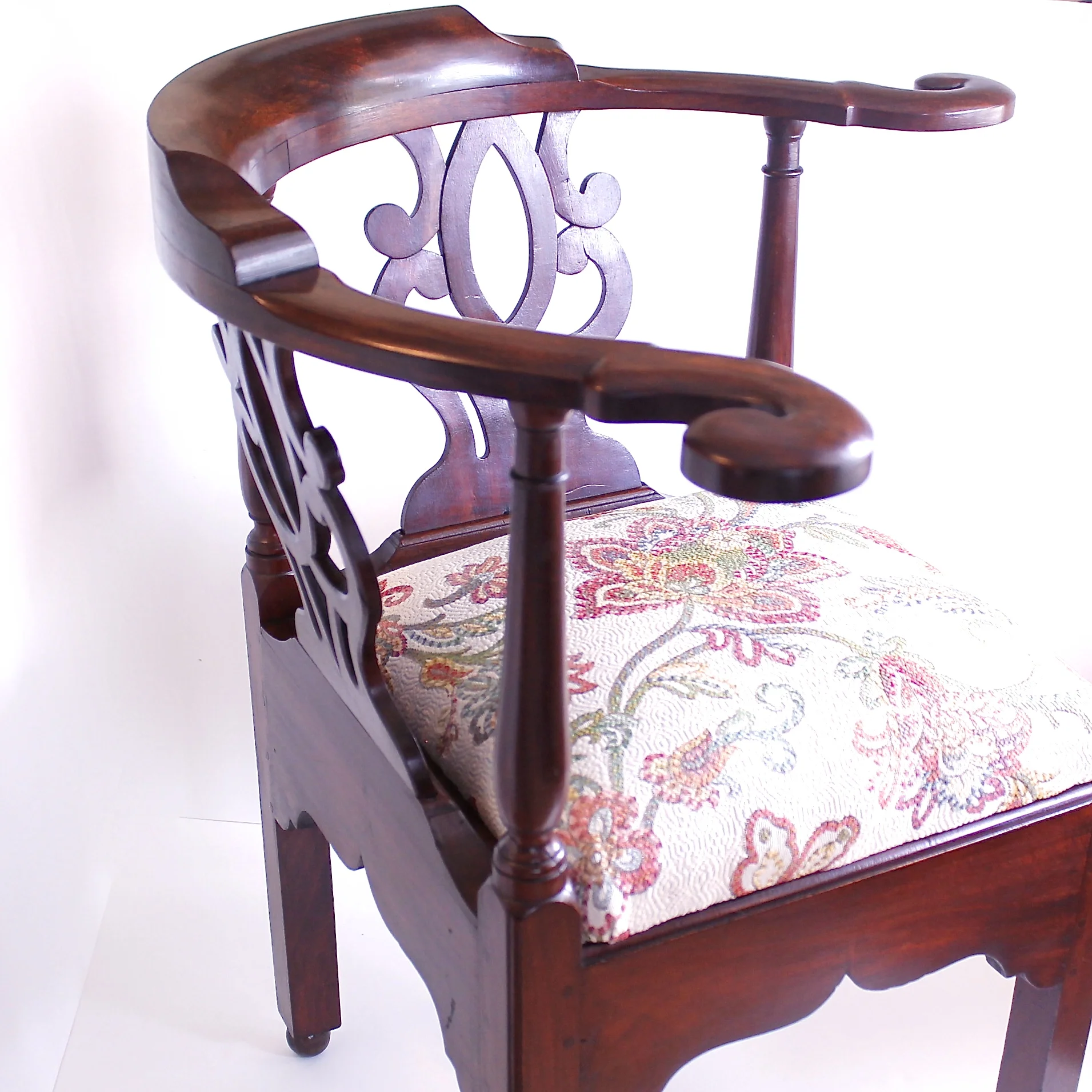 American 18th Century Mahogany Corner Chair
