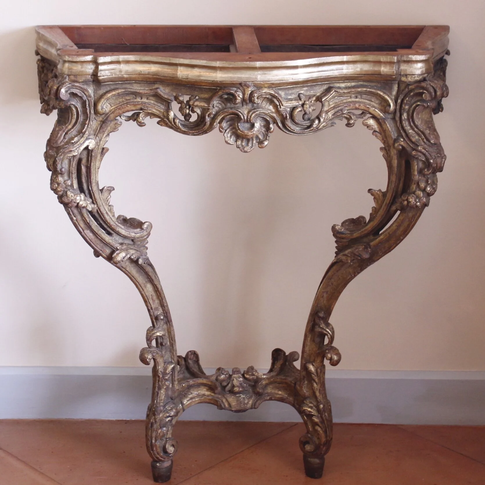 Italian Rococo Carved Gilt Wood Console Table