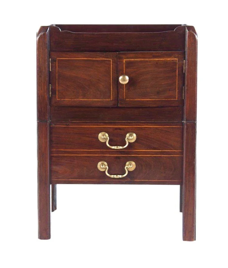 Georgian Pot Cupboard Side Table Fitted with a Cabinet