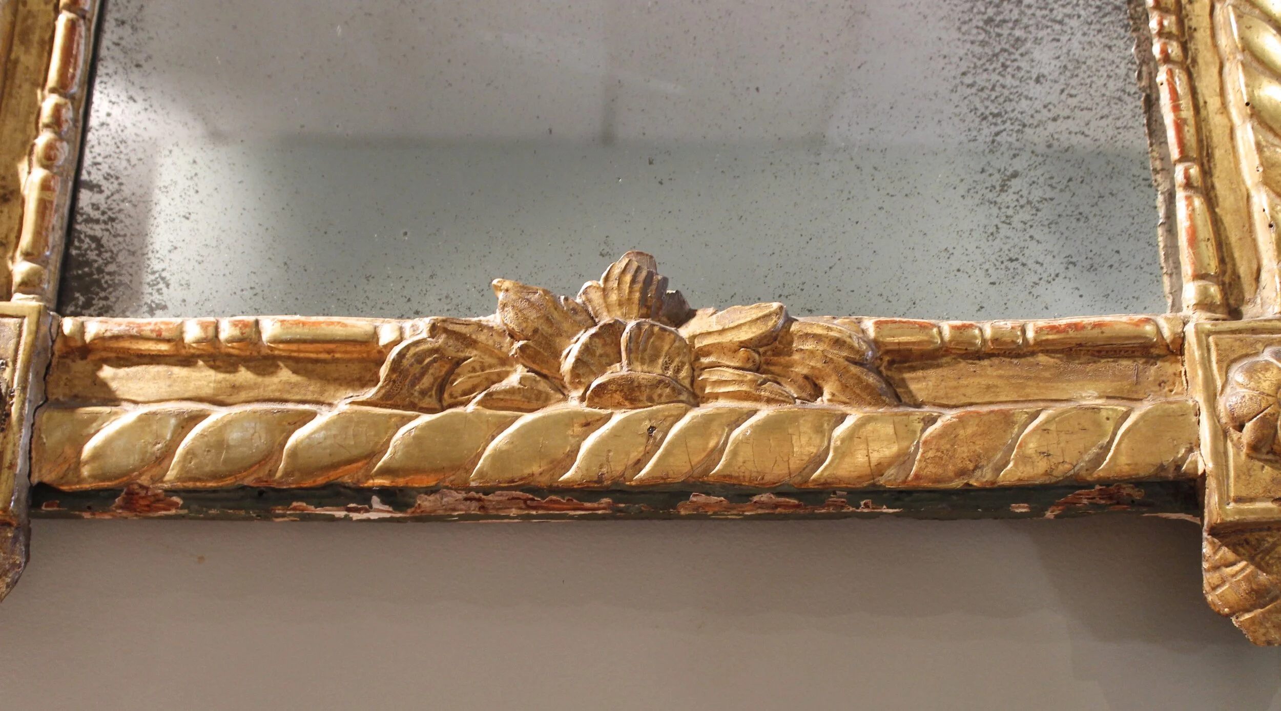 Early Louis XV Period Painted and Carved Giltwood Mirror