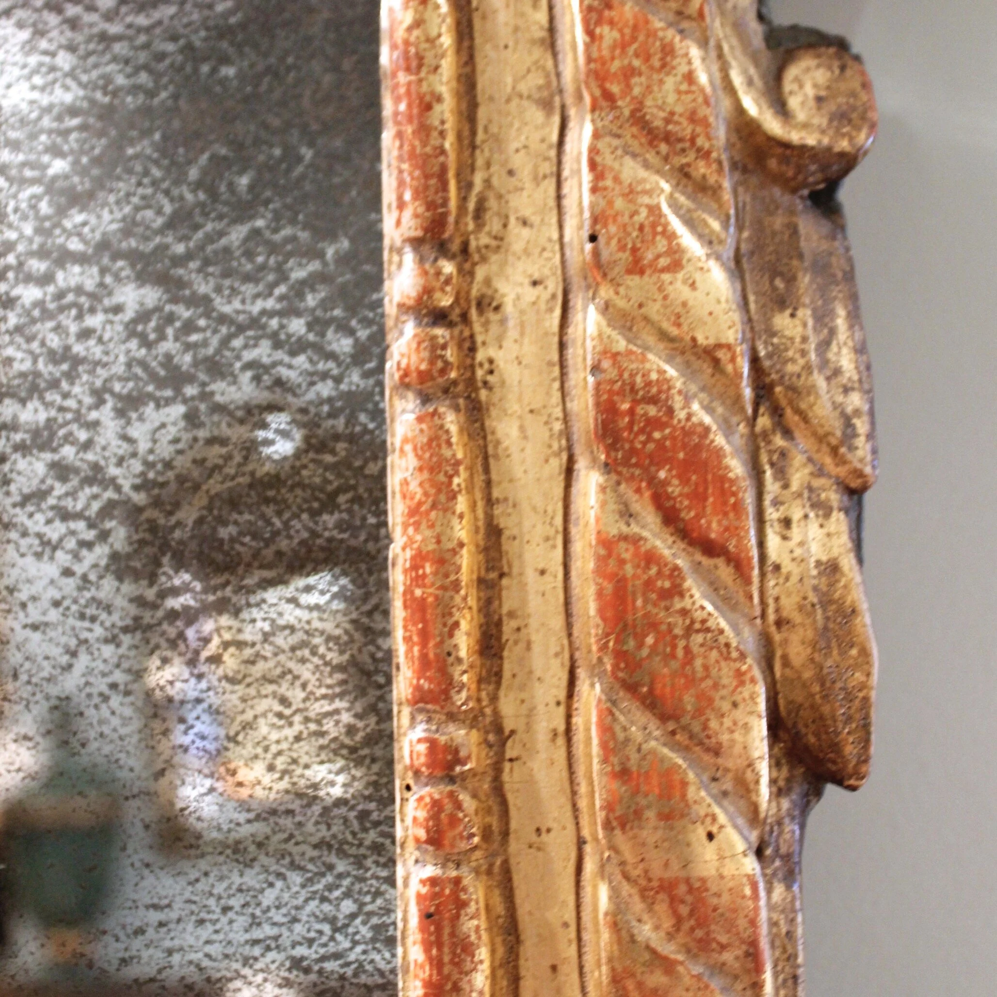 Early Louis XV Period Painted and Carved Giltwood Mirror