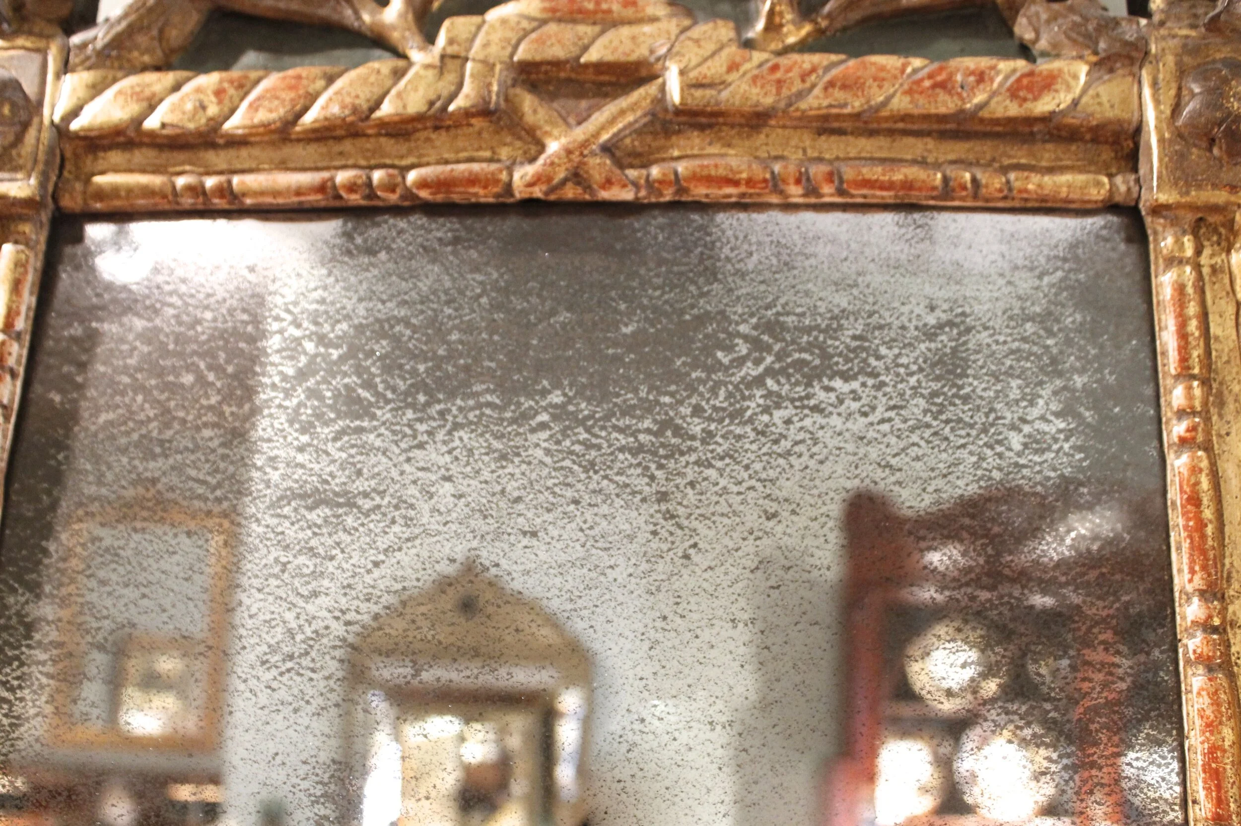 Early Louis XV Period Painted and Carved Giltwood Mirror