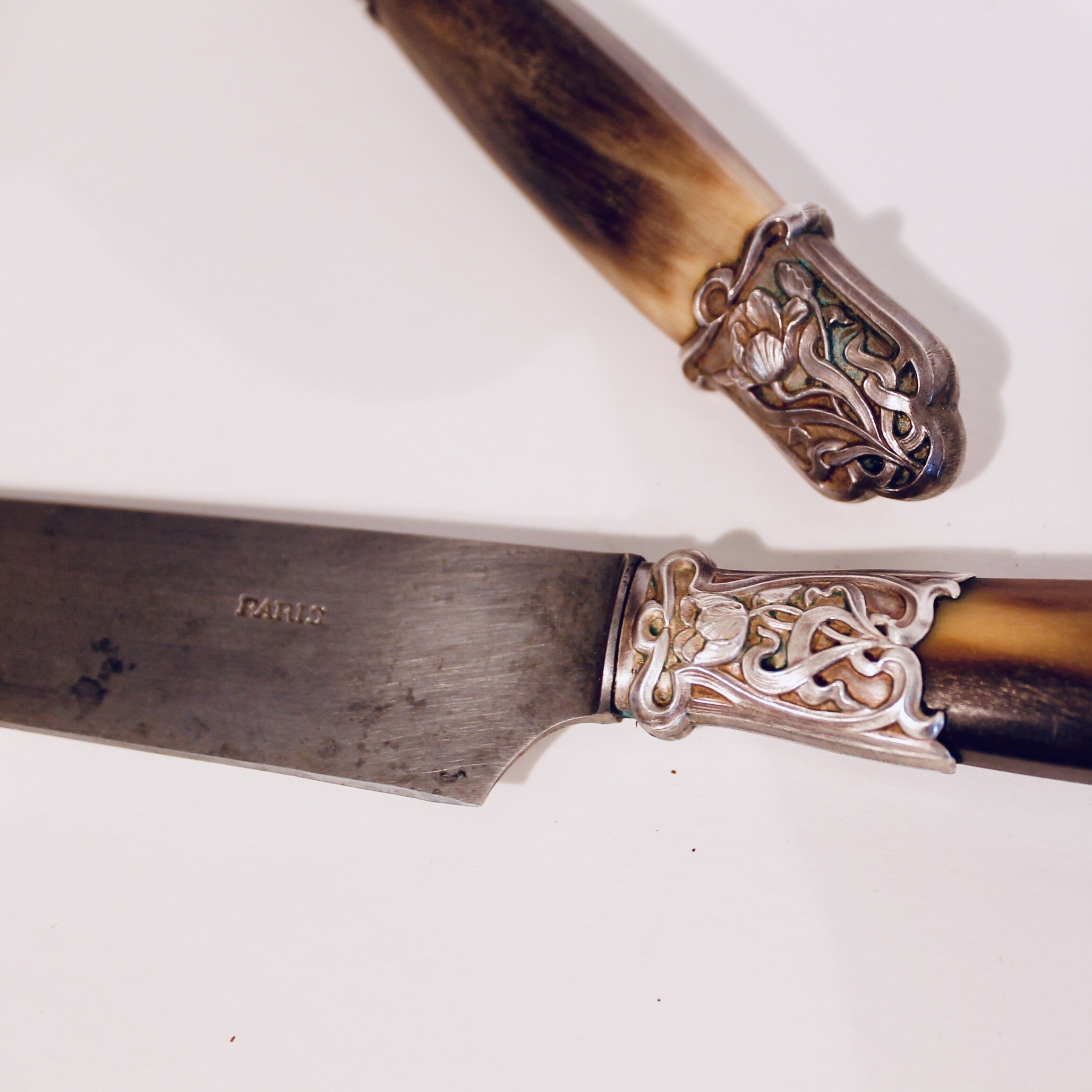 Antique Art Nouveau French Carving Set