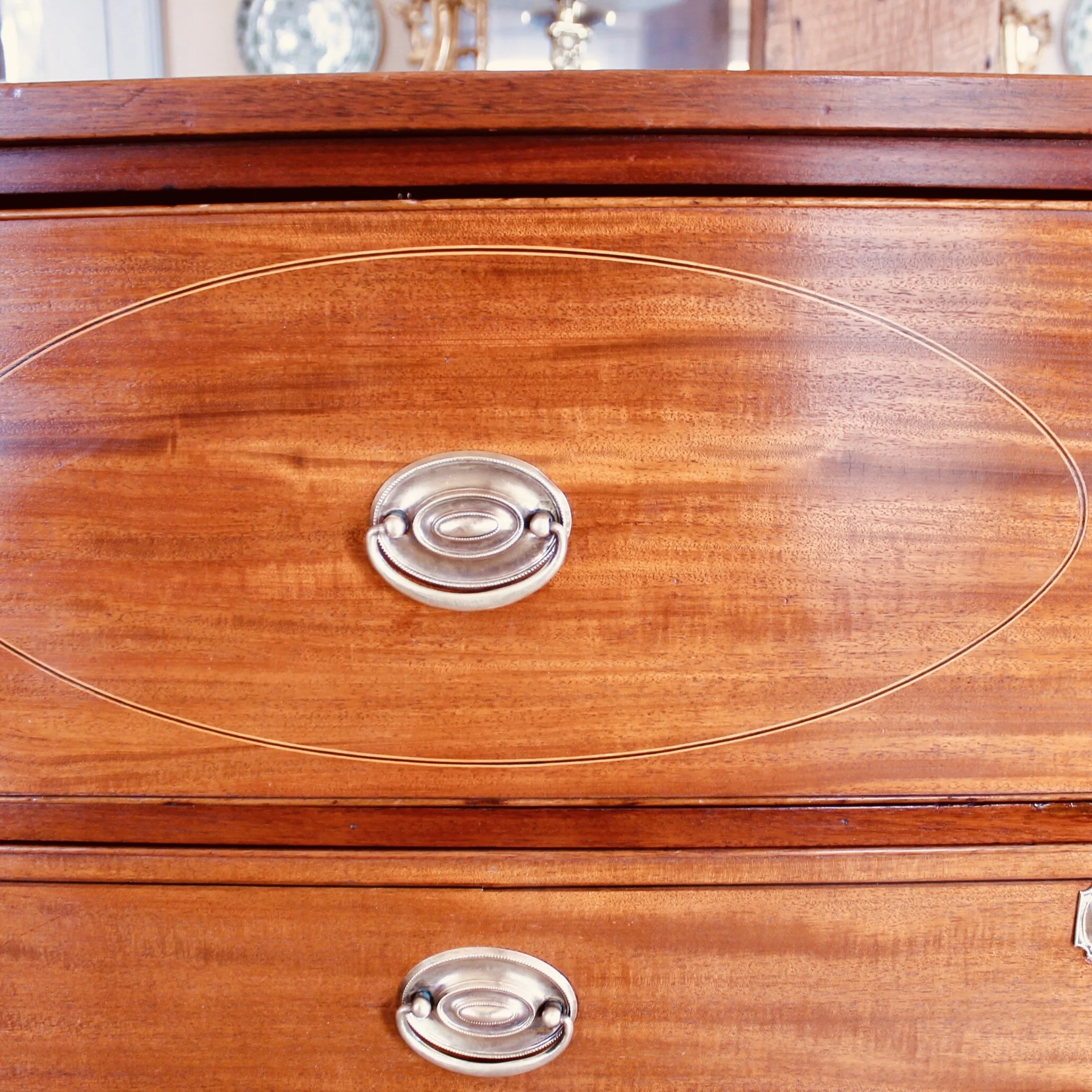 American Federal Mid-Atlantic Inlaid Mahogany Chest of Drawers