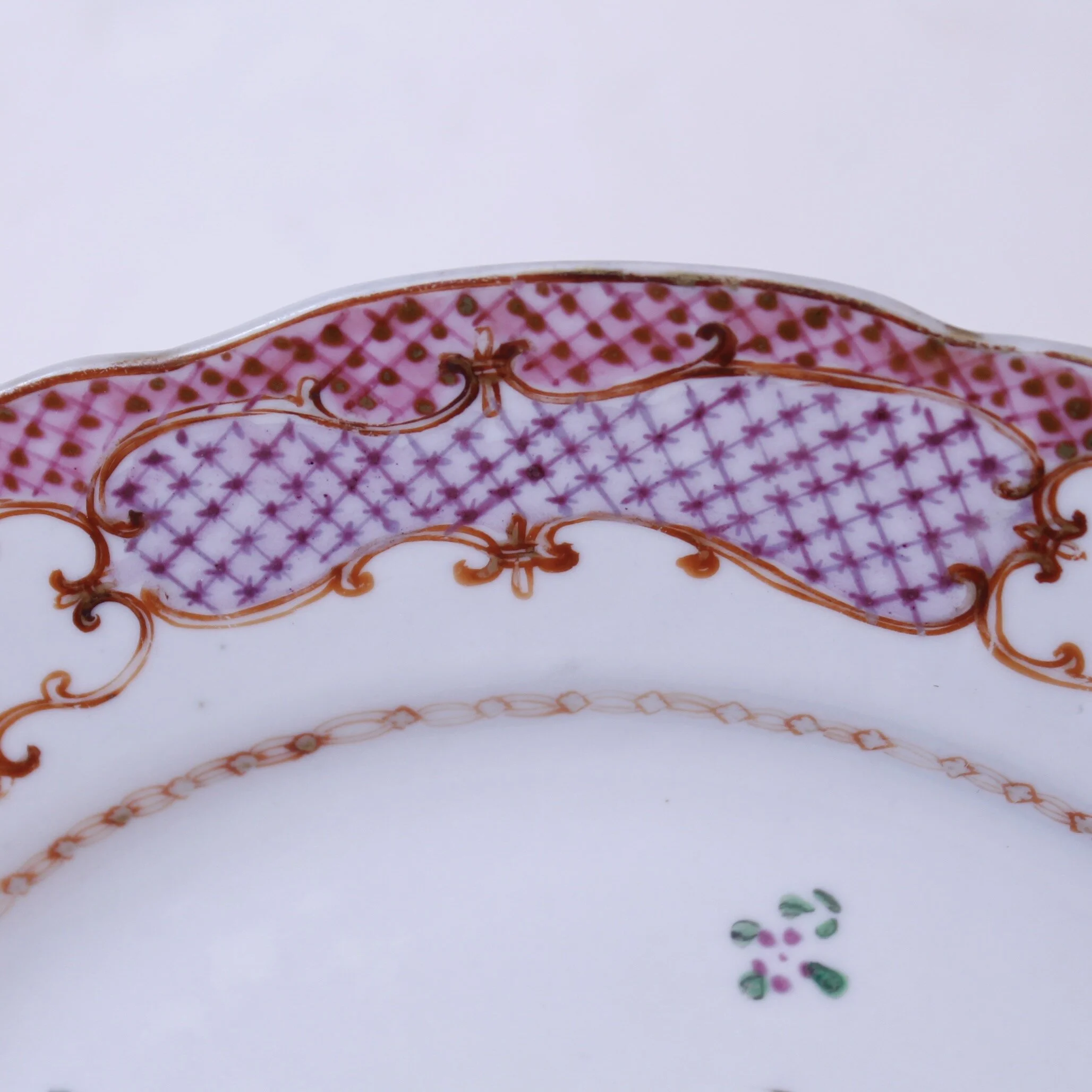 Chinese Export Famille Rose Qianlong Plate