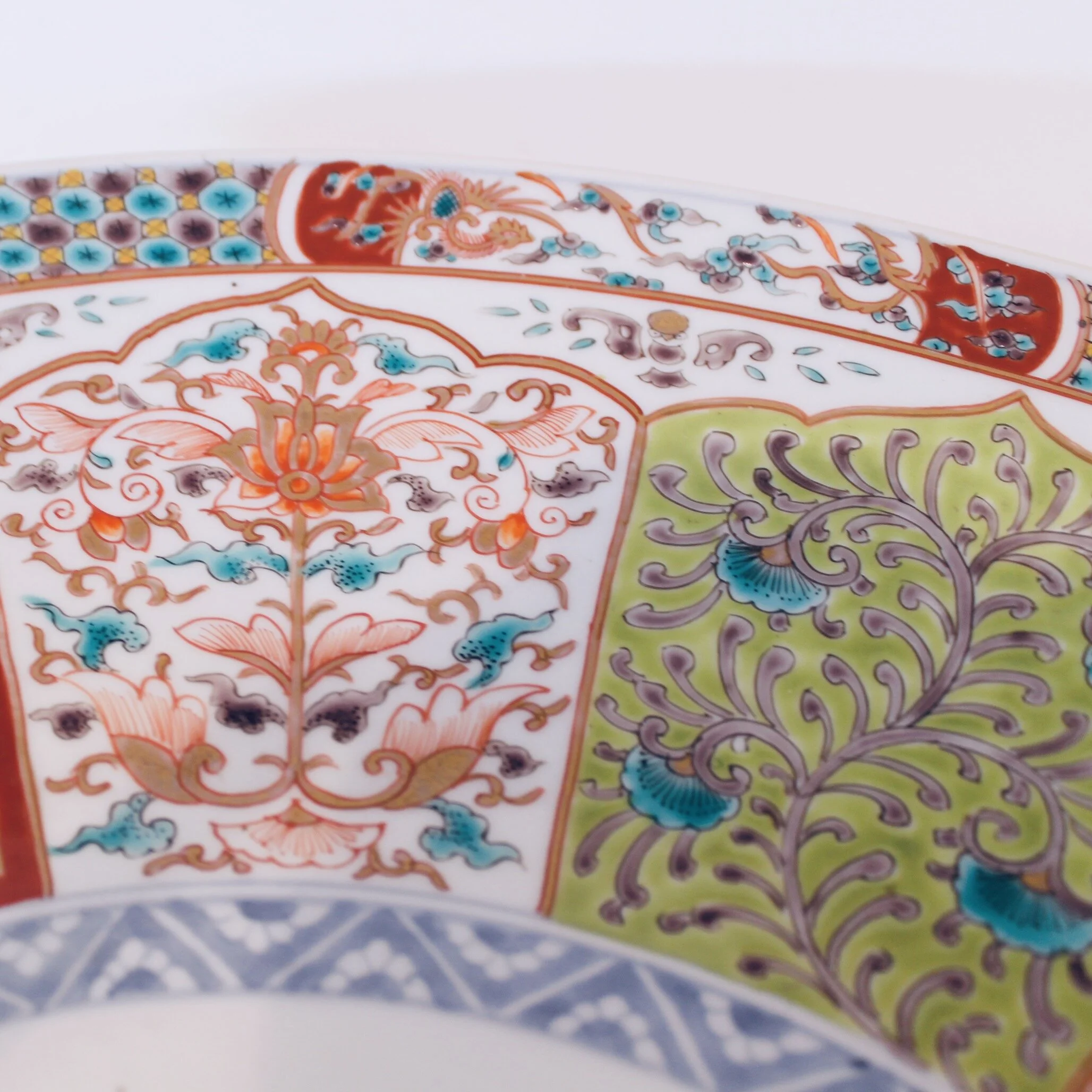 Large Antique Japanese Porcelain Meiji Period Charger