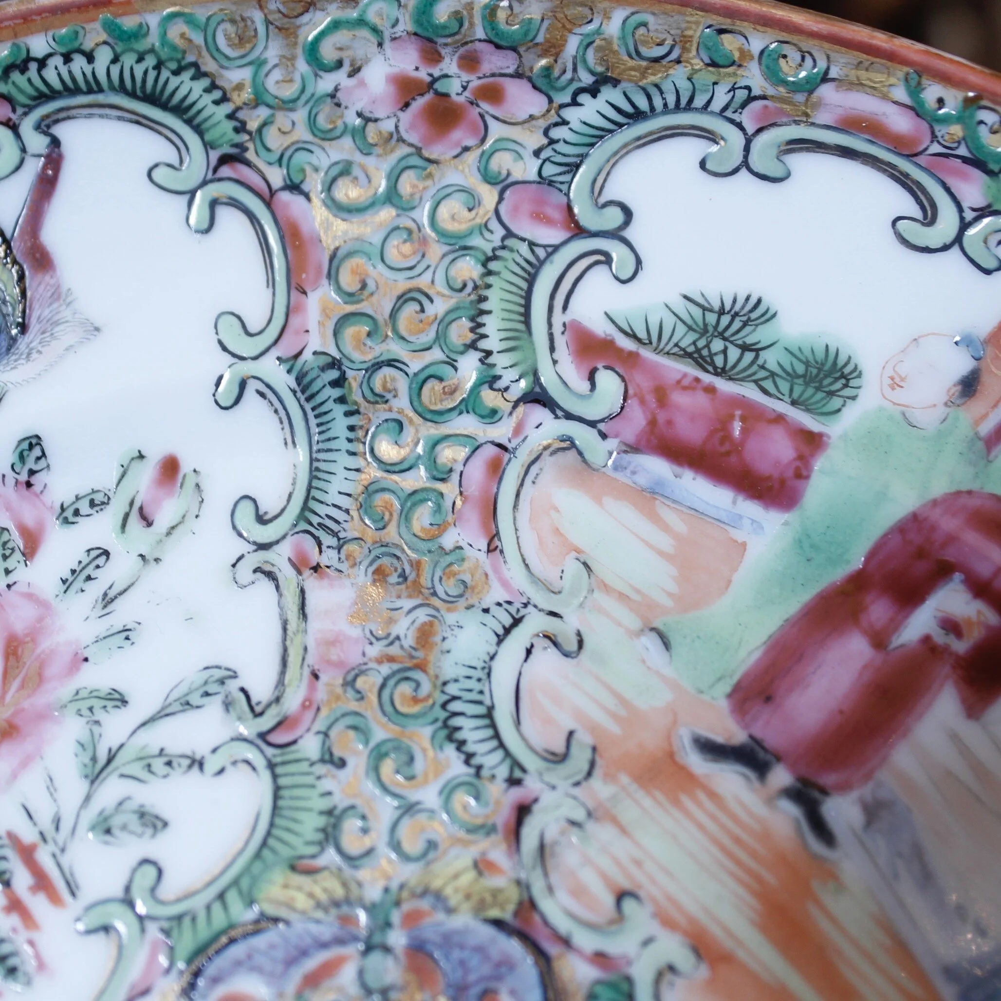 Rose Medallion Plates