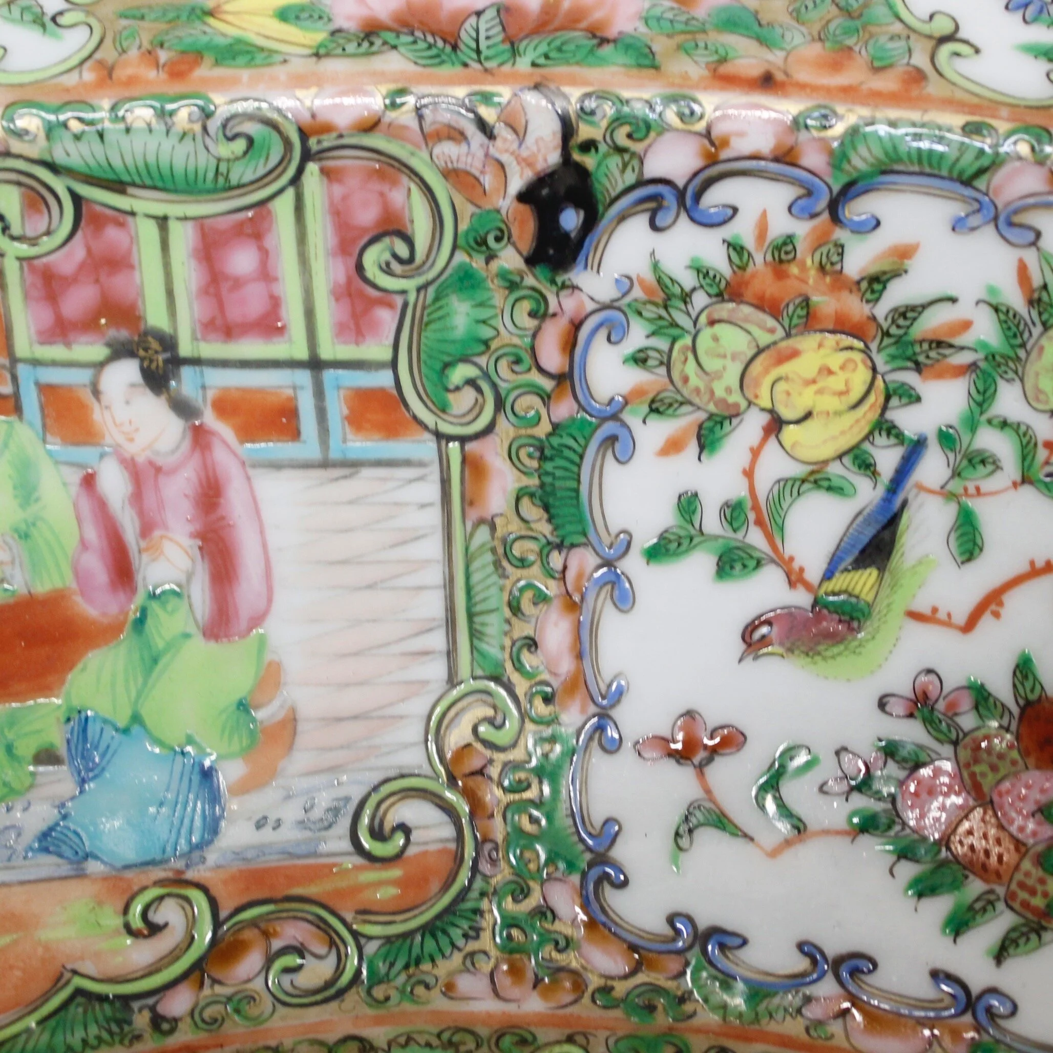 Large Rose Medallion Chinese Export Porcelain Basin Bowl