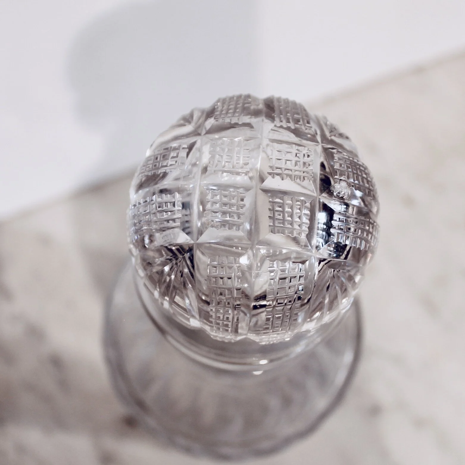 Anglo-Irish Cut Glass Decanter, Early 19th Century