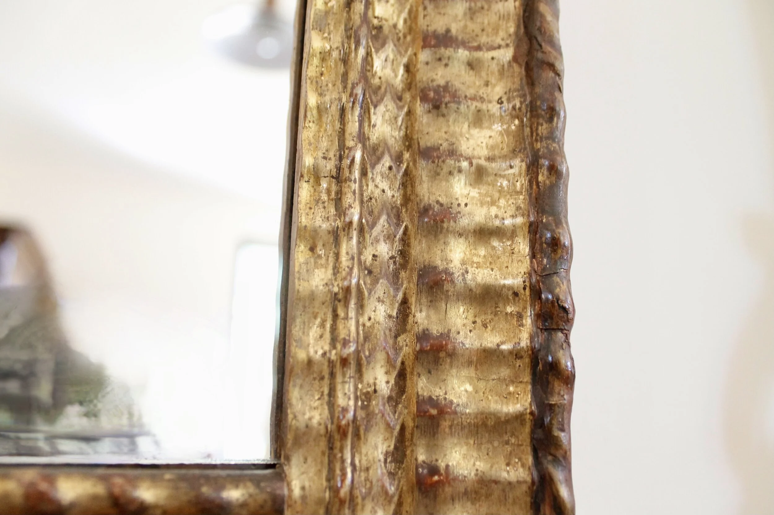 Large Ripple Carved Continental Giltwood Mirror, French or German