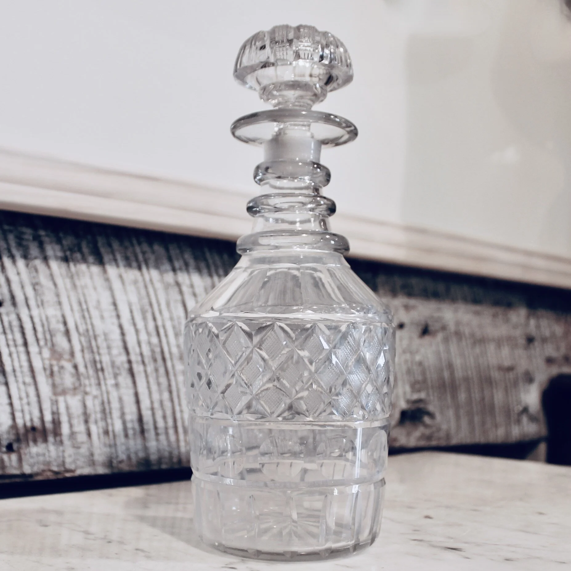 Anglo-Irish Early 19th Century Cut Glass Decanter