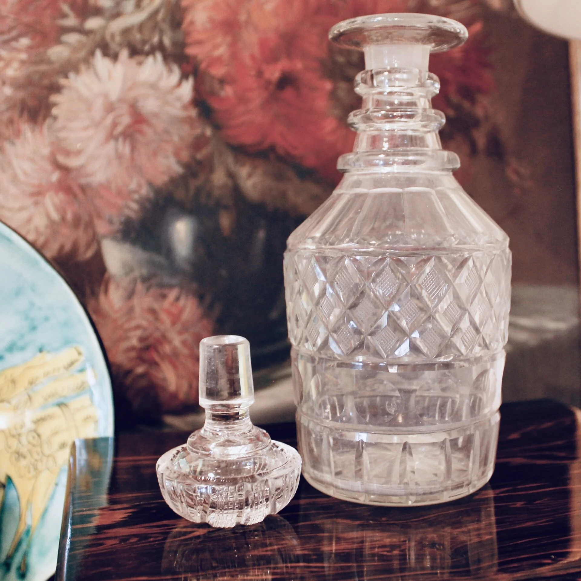 Anglo-Irish Early 19th Century Cut Glass Decanter