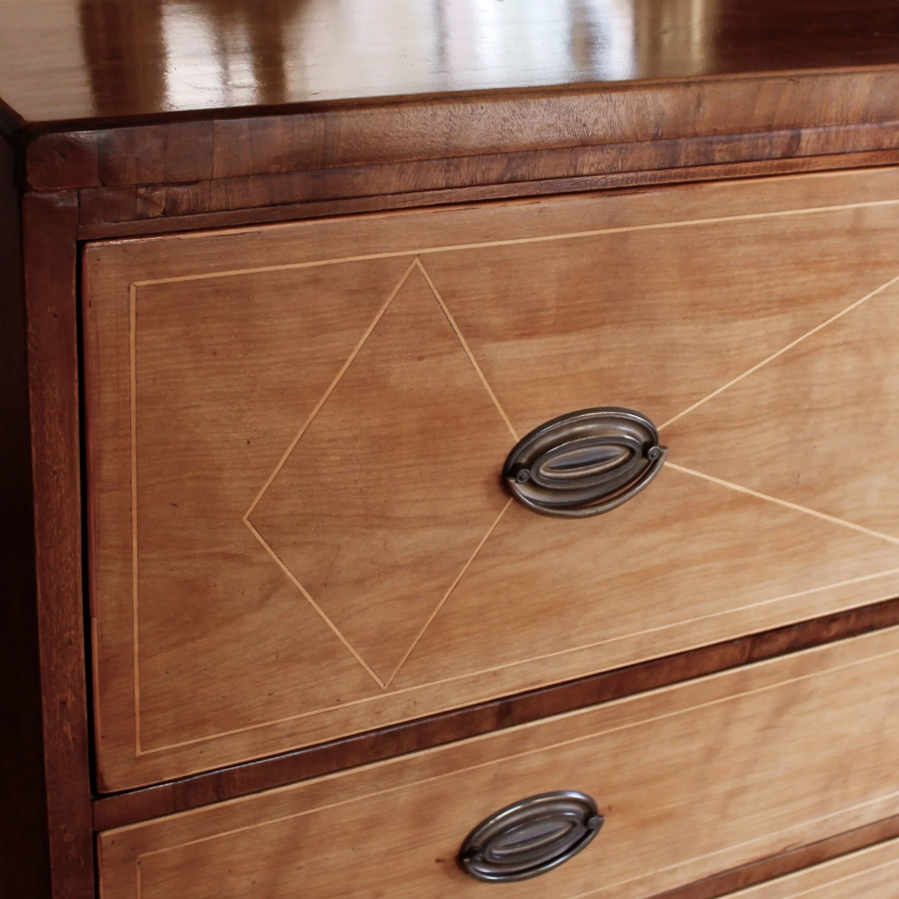 American Mid-Atlantic Diamond Inlaid Federal Chest of Drawers