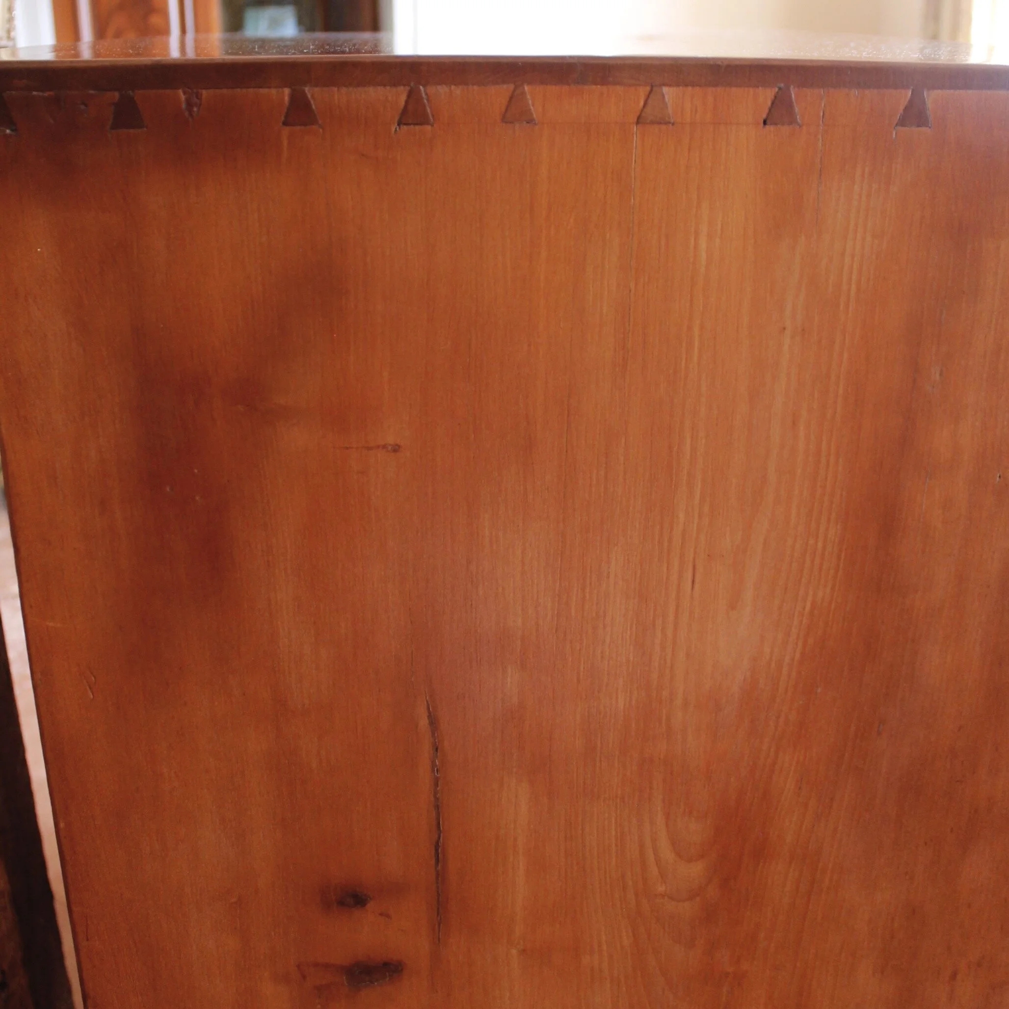 American Mid-Atlantic Diamond Inlaid Federal Chest of Drawers