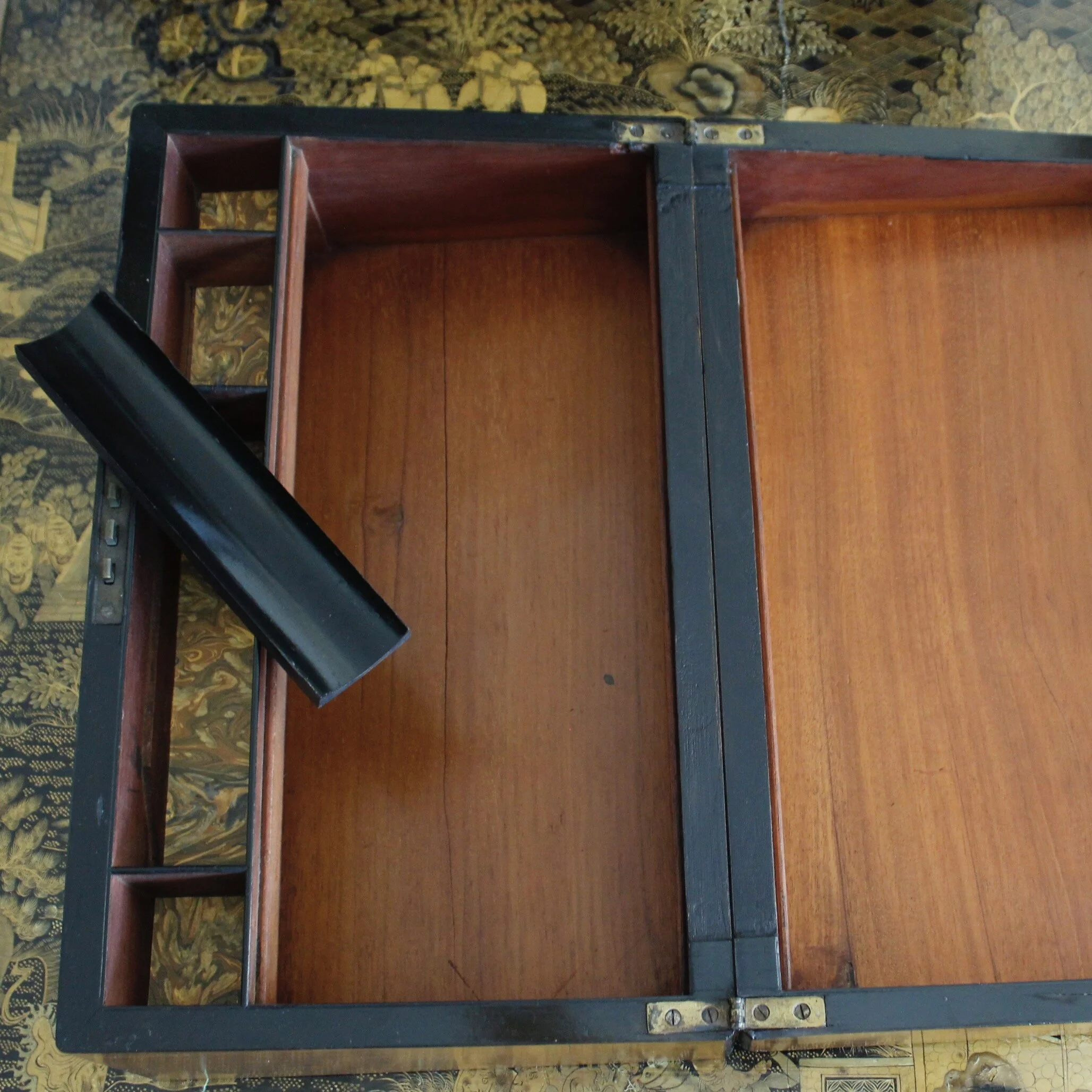 Large English Burl Walnut Tunbridgeware Inlaid Box with Mother of Pearl and Greek Key Inlay