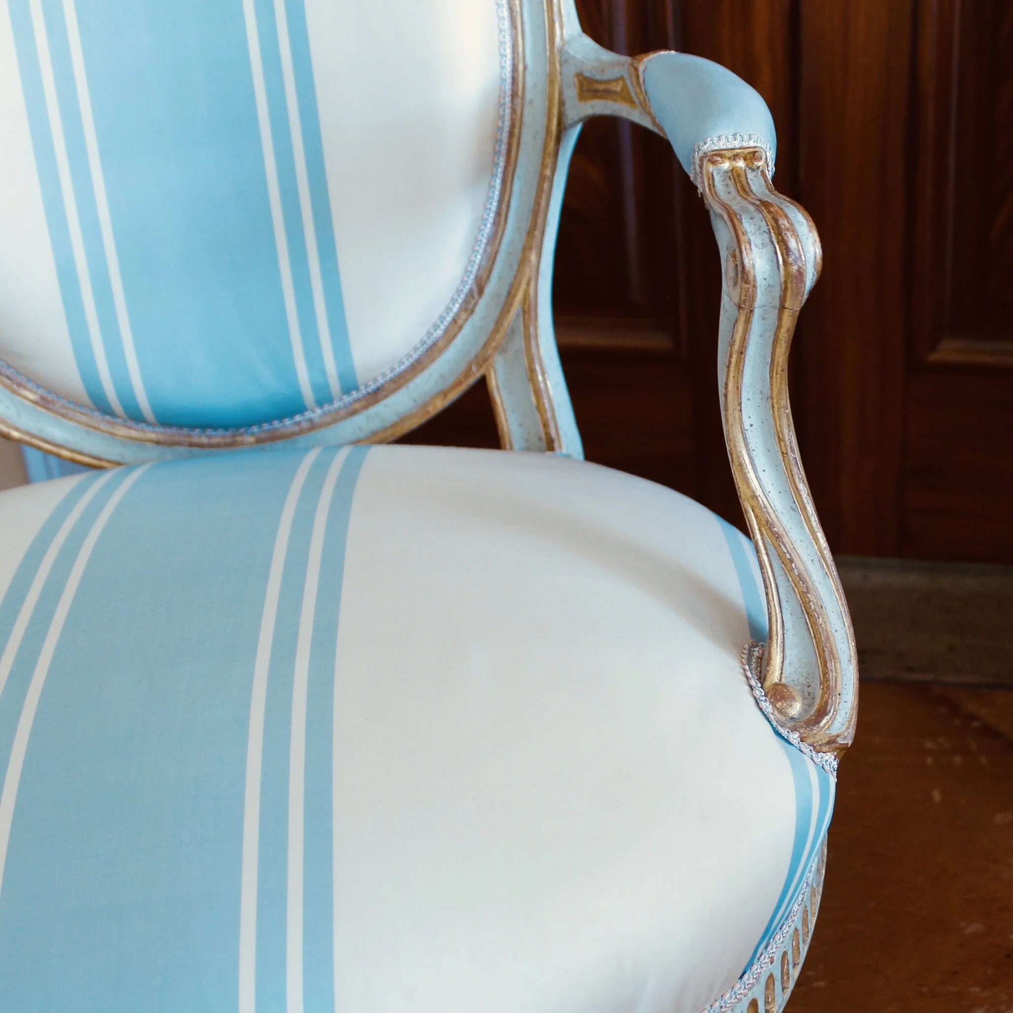 Pair of Italian Neoclassical Armchairs, Painted and Gilded, 19th Century