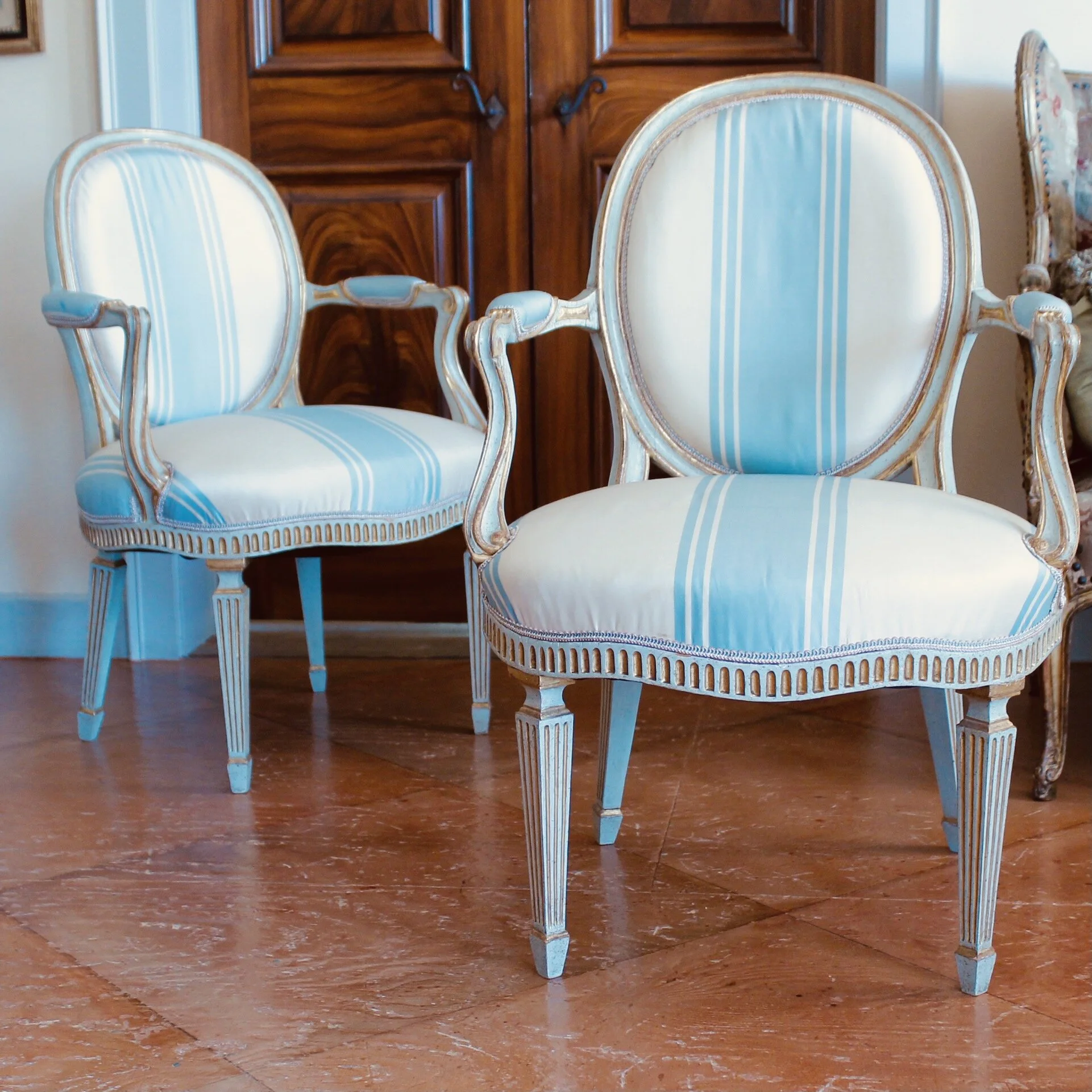 Pair of Italian Neoclassical Armchairs, Painted and Gilded, 19th Century
