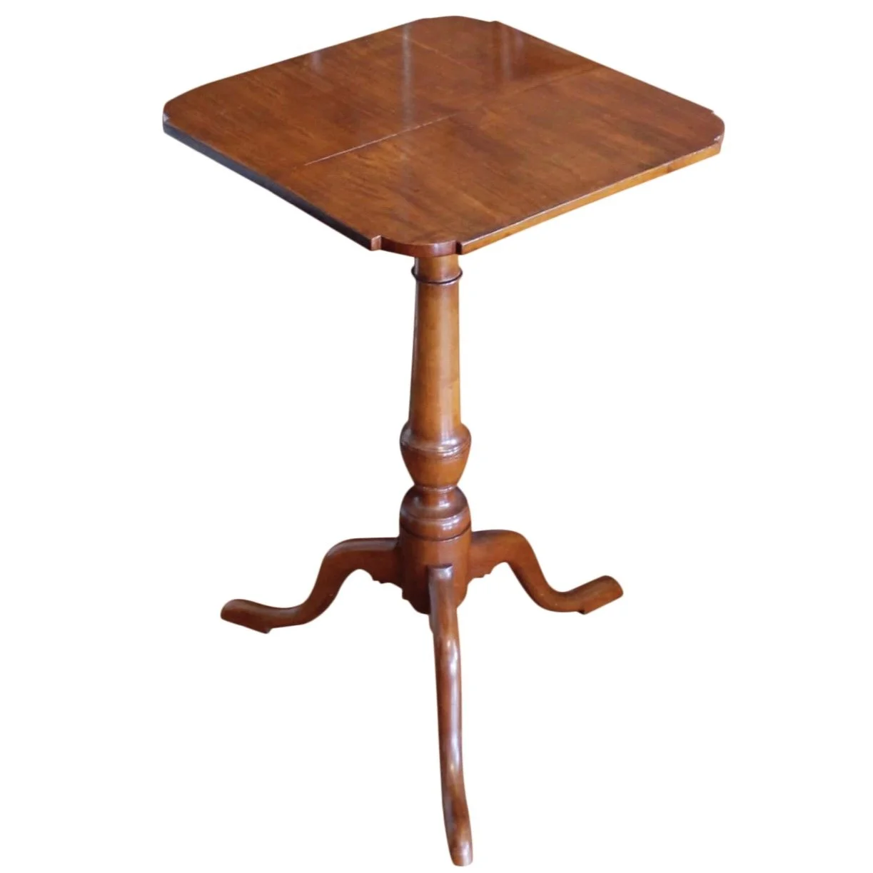 American Federal Tiger Maple Grained Candlestand Occasional Table