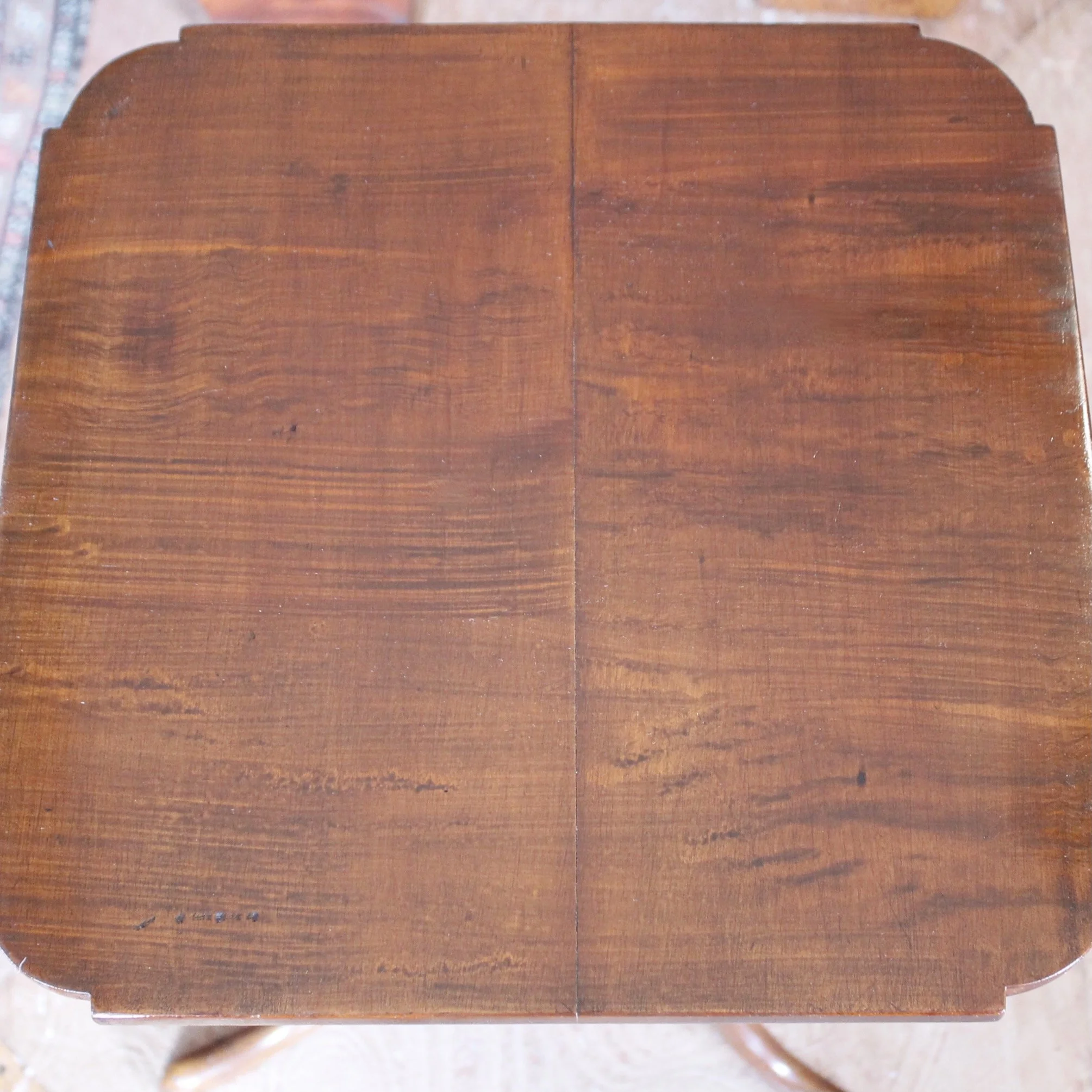 American Federal Tiger Maple Grained Candlestand Occasional Table