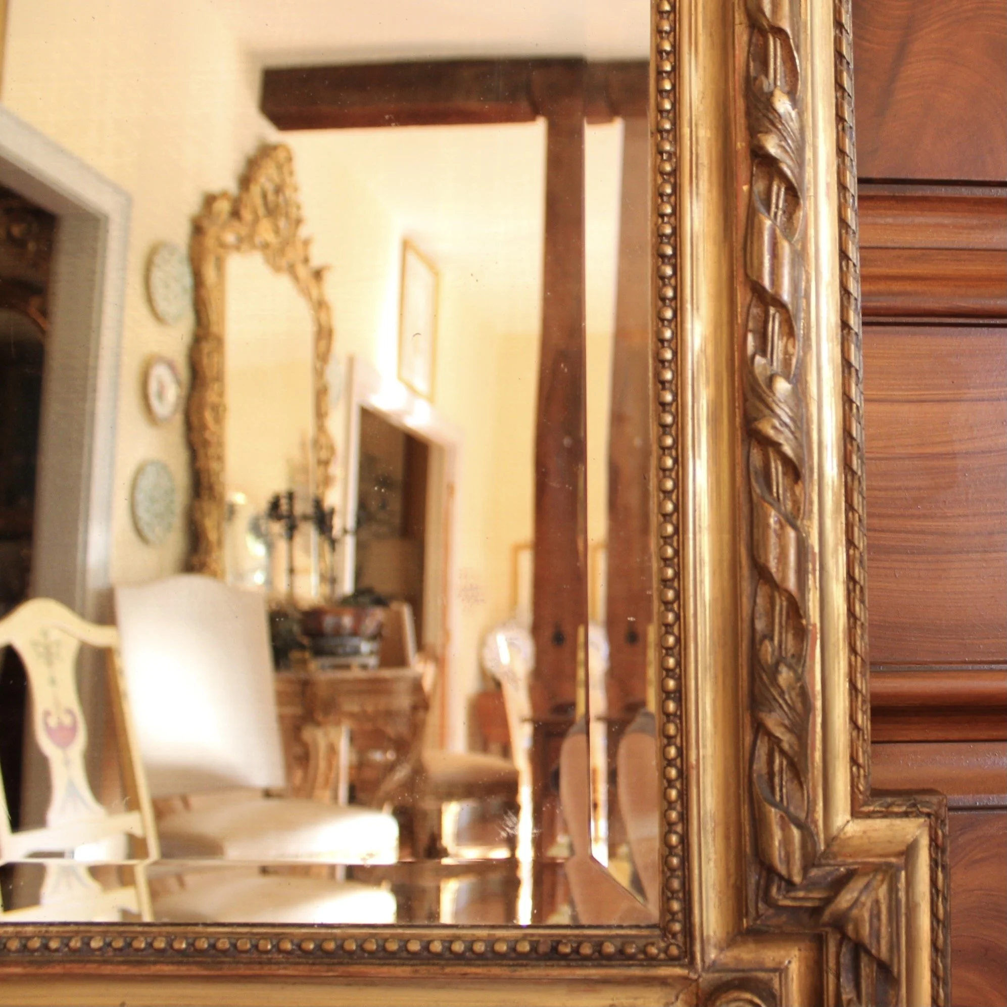 Belle Époque French Neoclassical Gilt Mirror