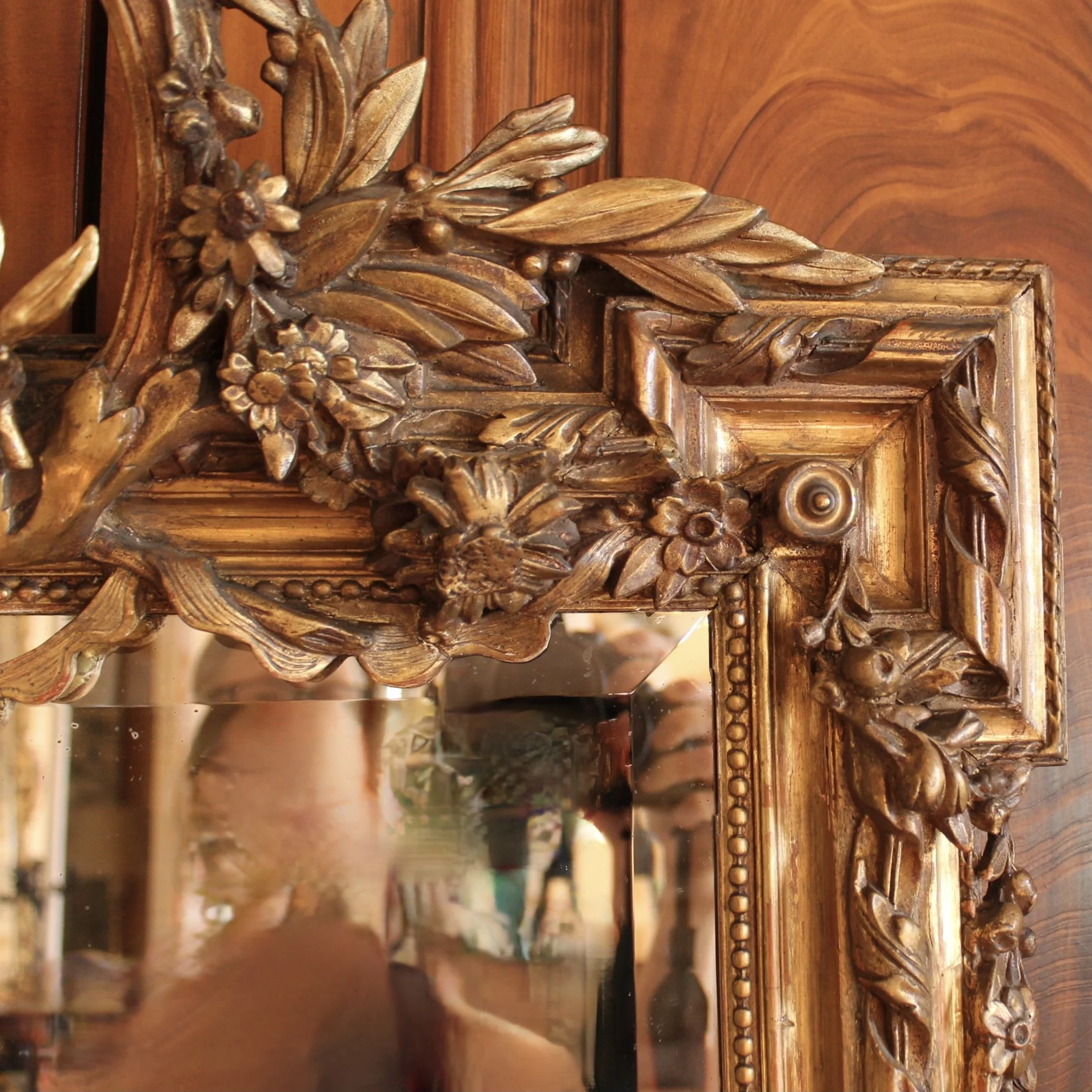 Belle Époque French Neoclassical Gilt Mirror