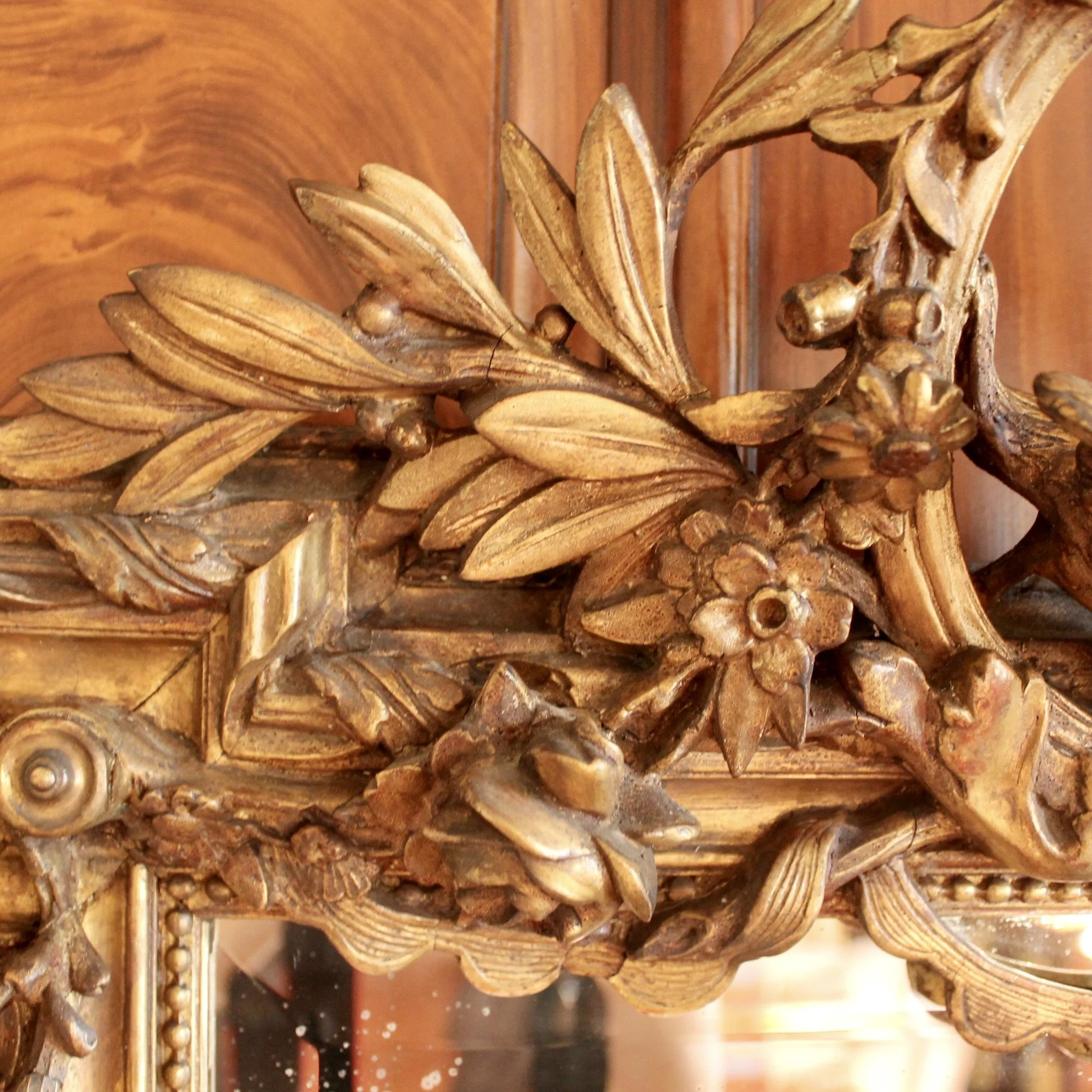 Belle Époque French Neoclassical Gilt Mirror