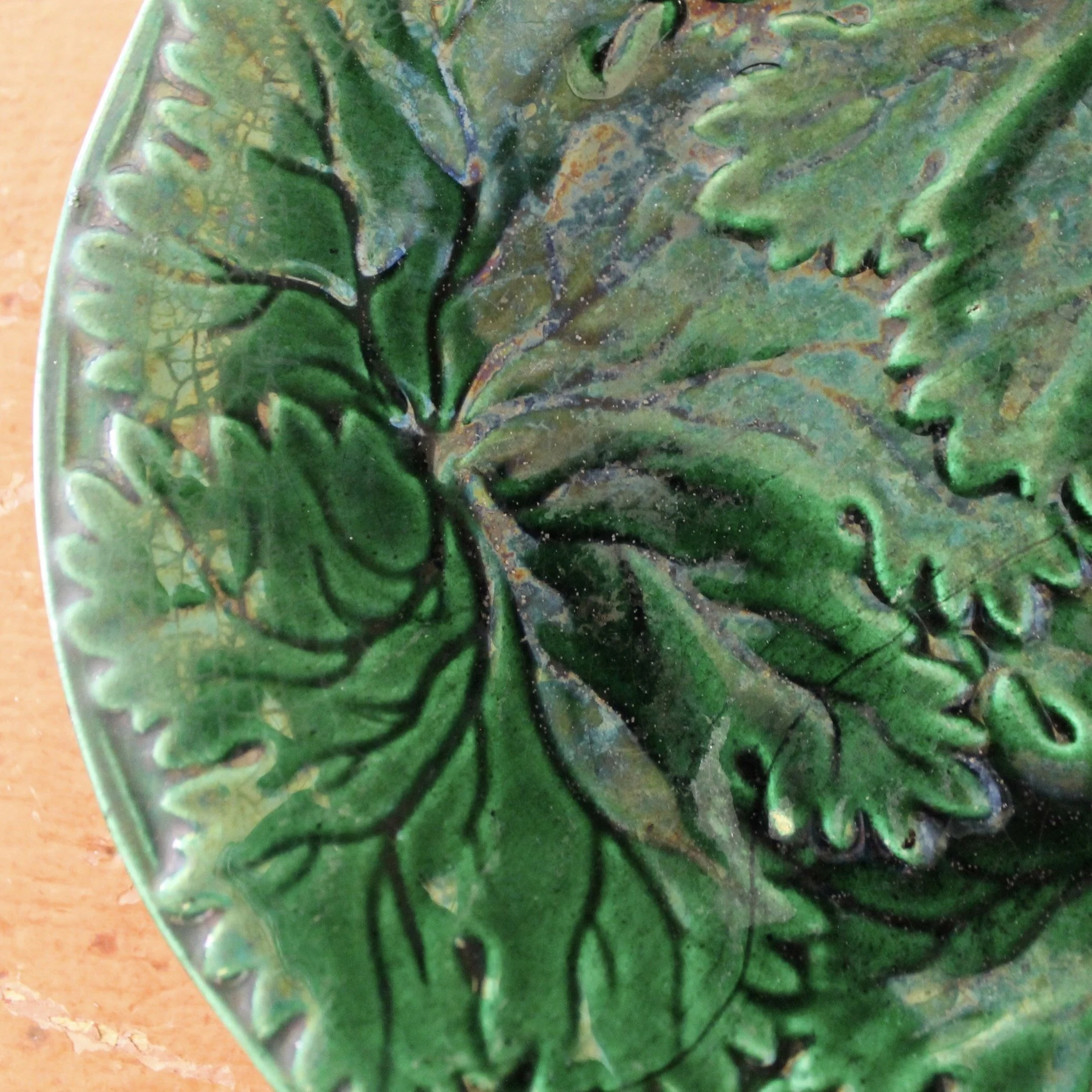 Set of Six English Green Majolica Plates, Leaves