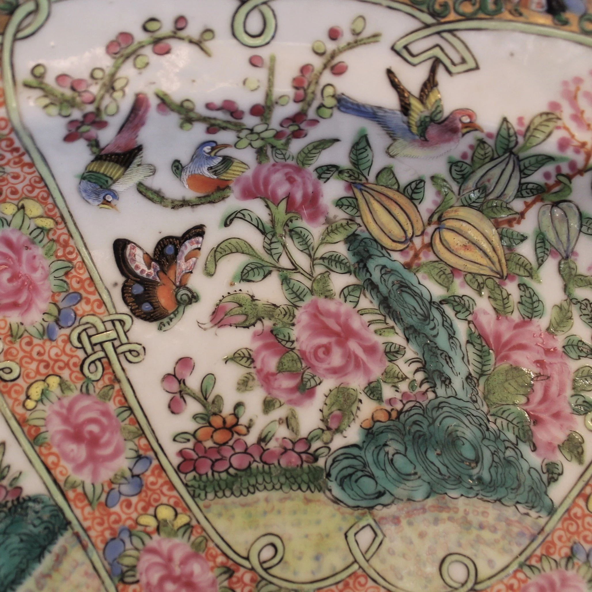 Large Rose Canton Chinese Export Porcelain Platter