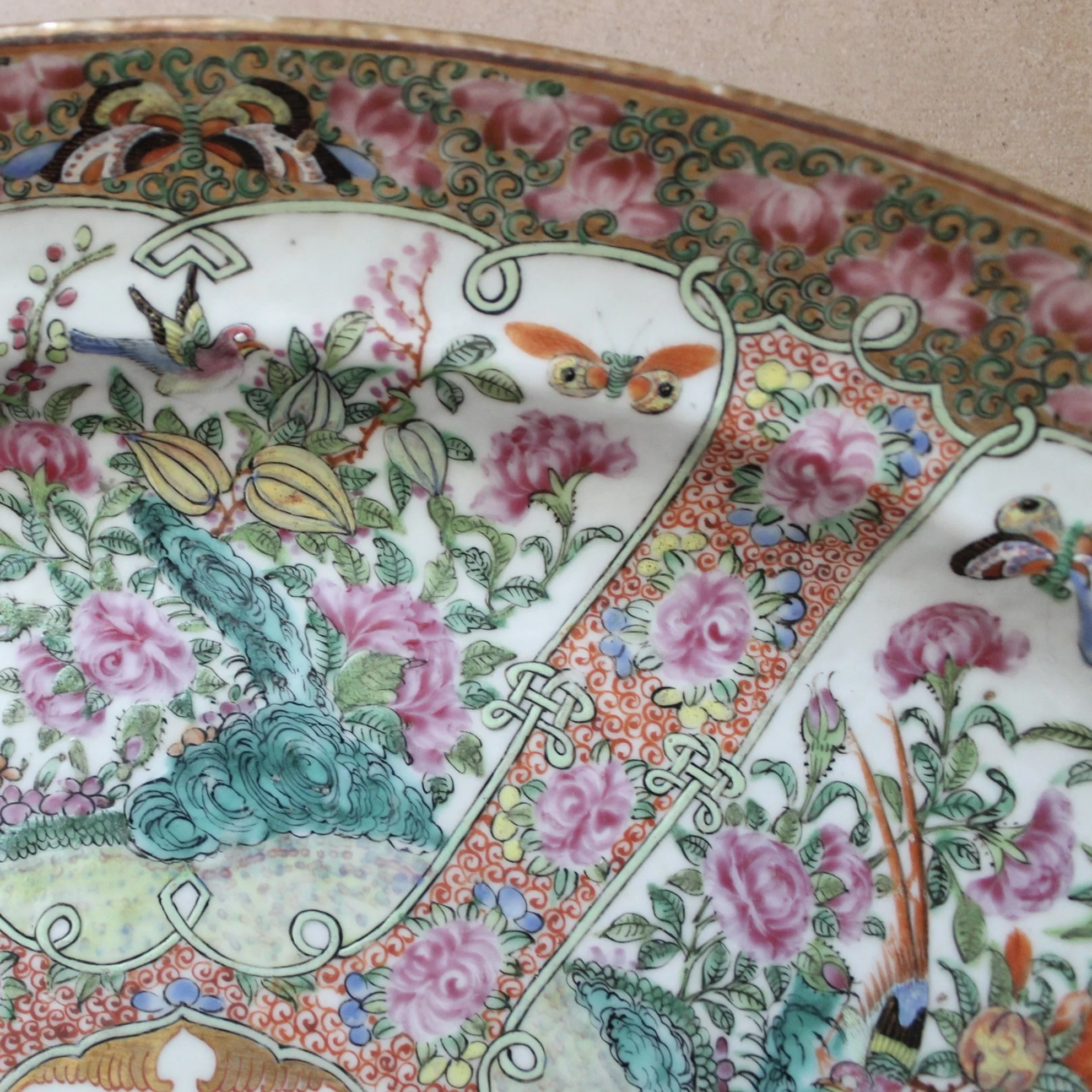 Large Rose Canton Chinese Export Porcelain Platter