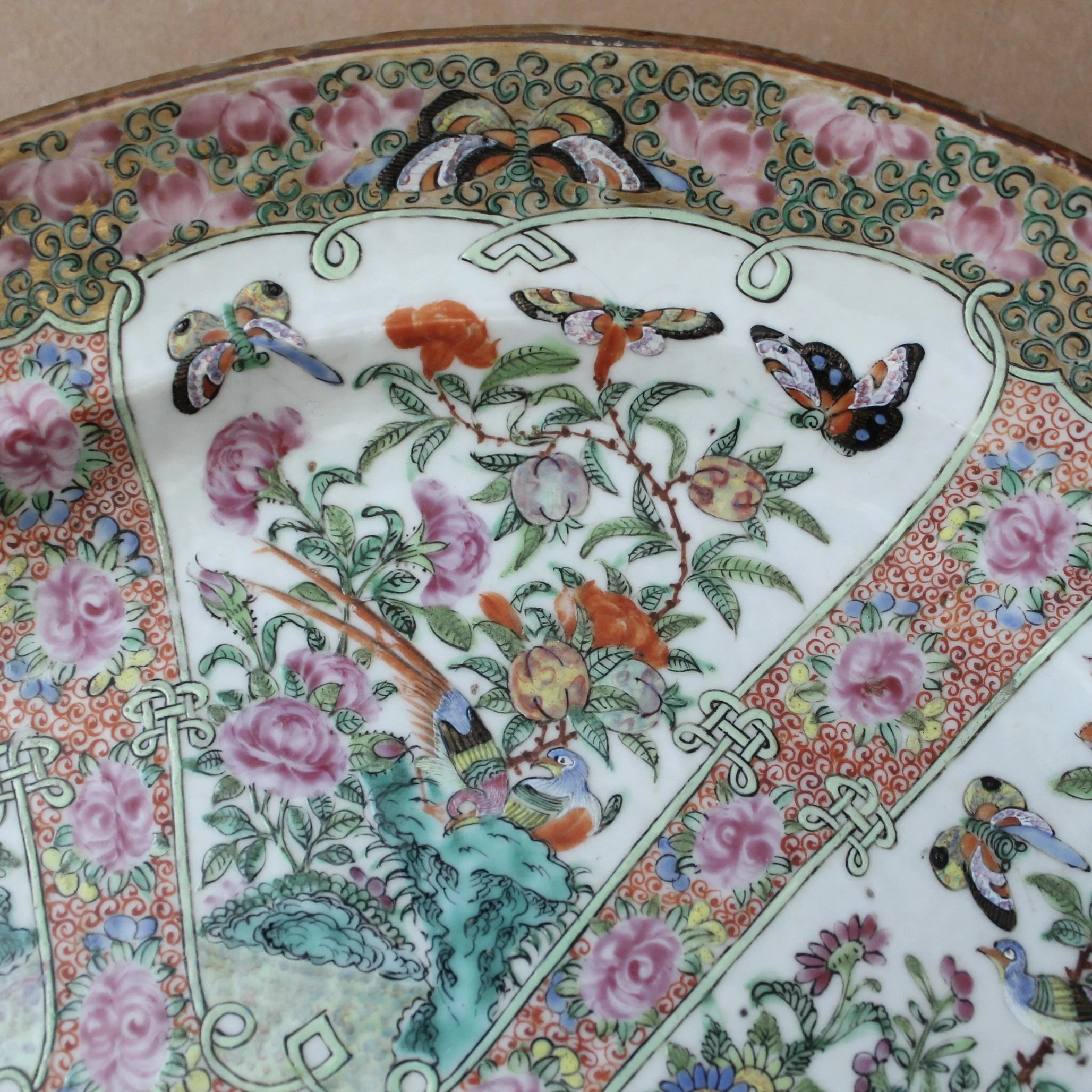 Large Rose Canton Chinese Export Porcelain Platter
