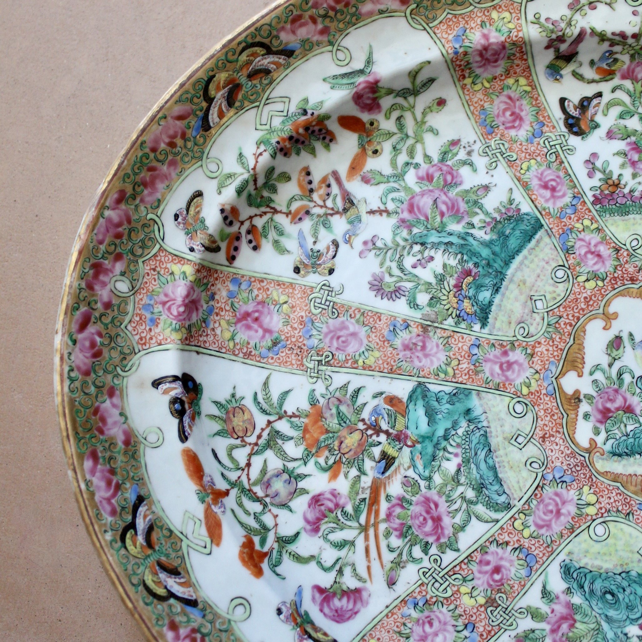 Large Rose Canton Chinese Export Porcelain Platter