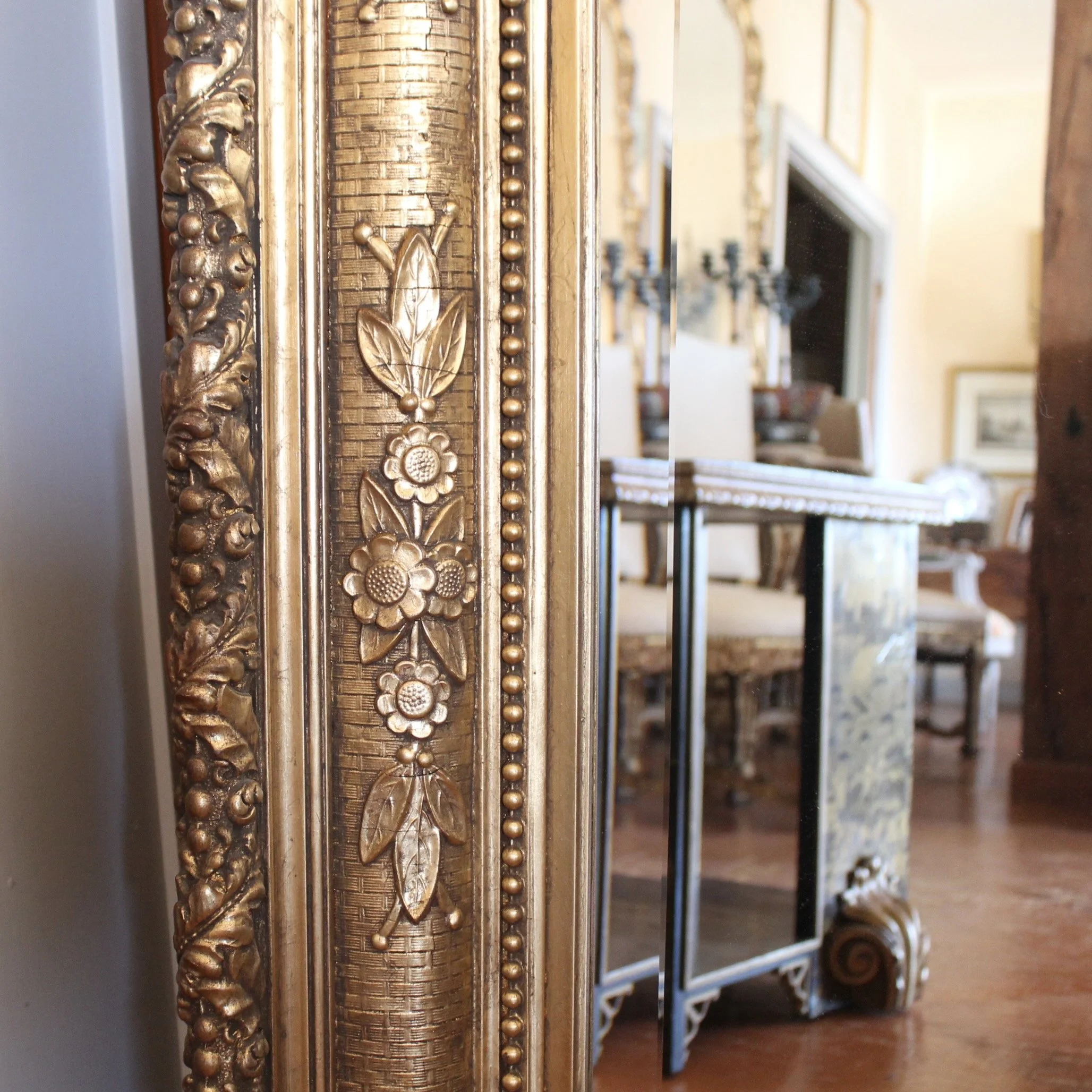Large English Gilded Wall Mirror with Flowers and Basketweave Composition