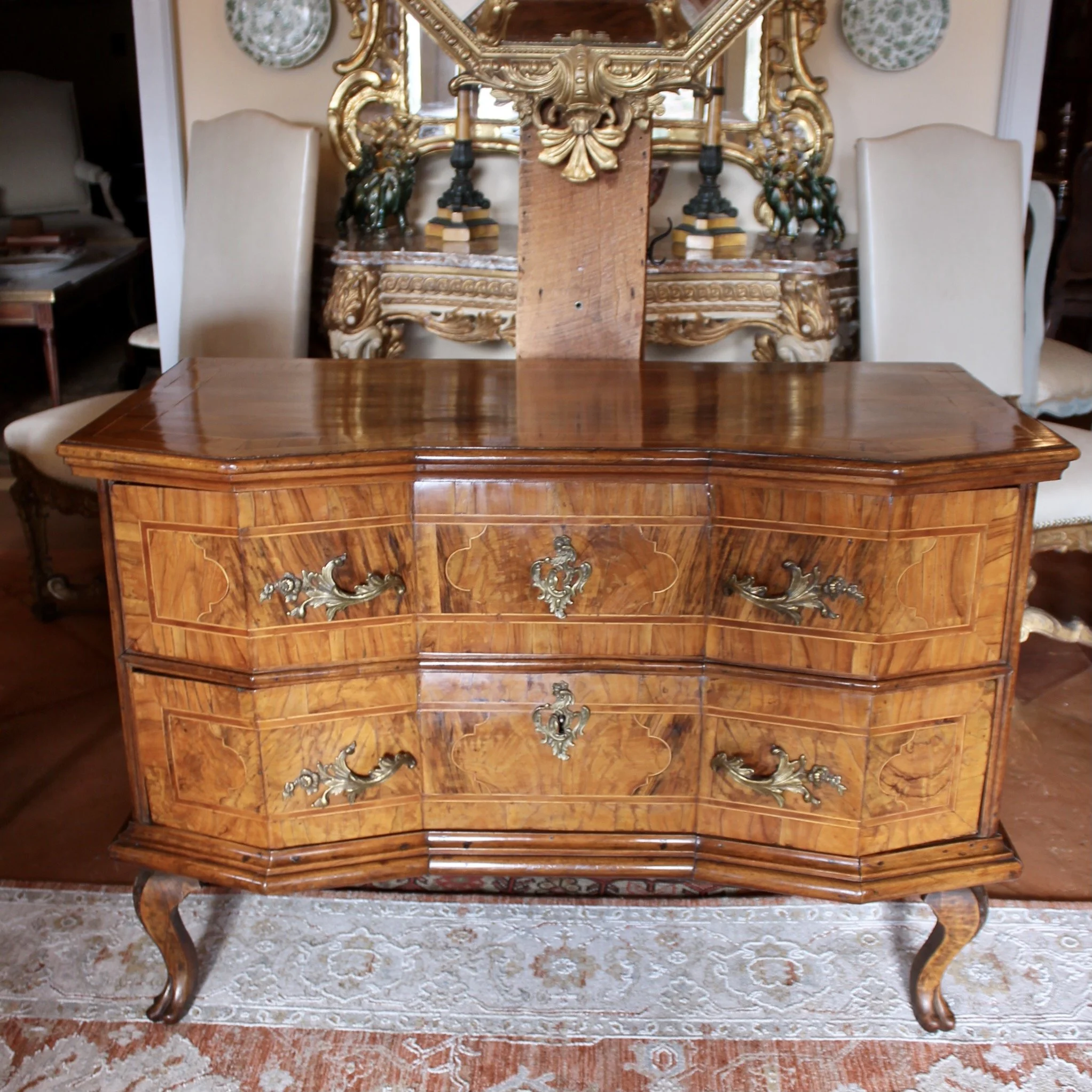 North Italian Baroque Marquetry Walnut Commode Sauteuse, 18th Century