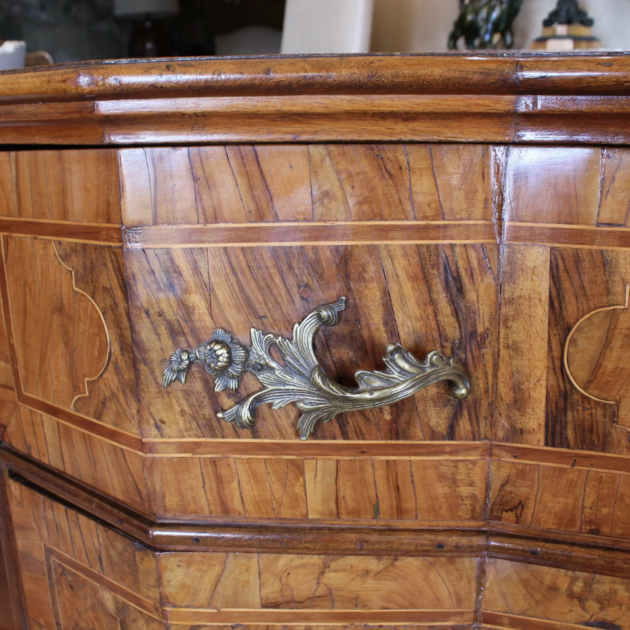 North Italian Baroque Marquetry Walnut Commode Sauteuse, 18th Century