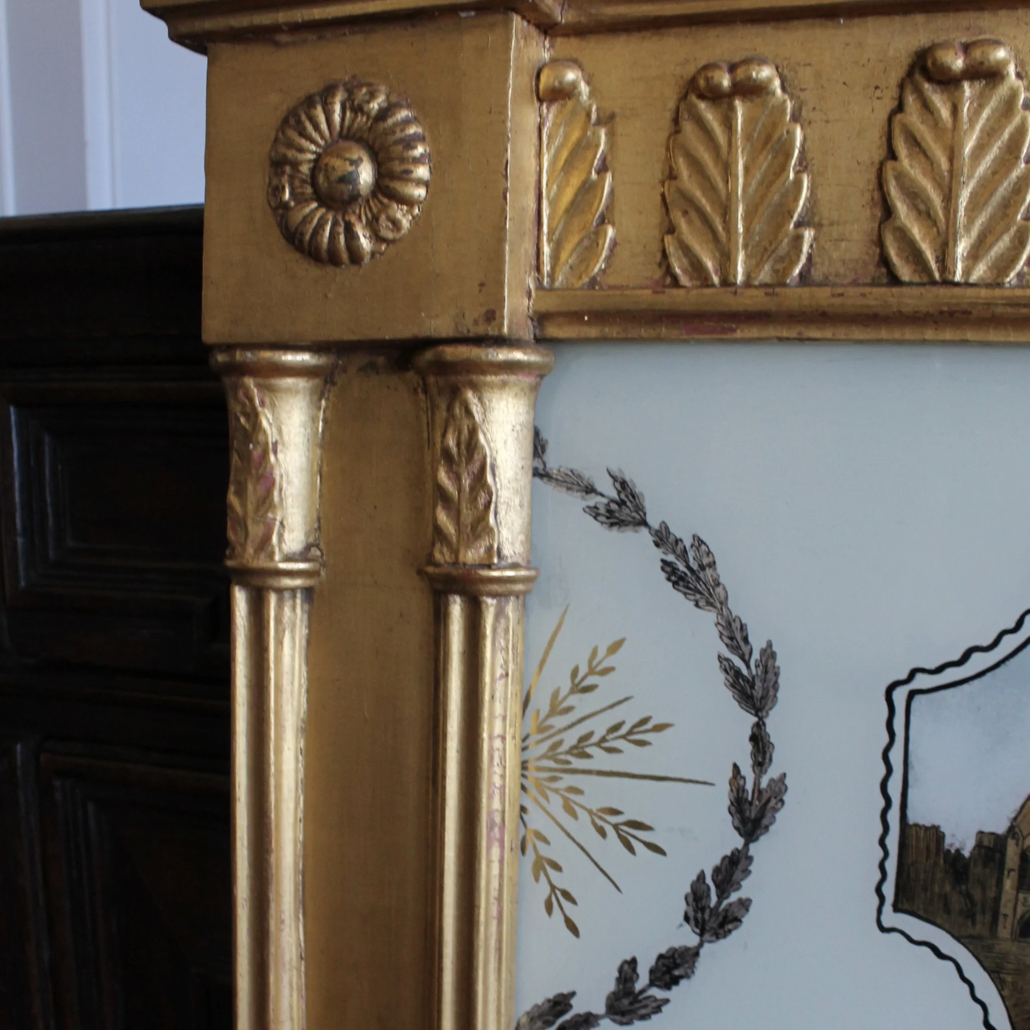 Federal Gilded Tabernacle Mirror with Églomisé Panel